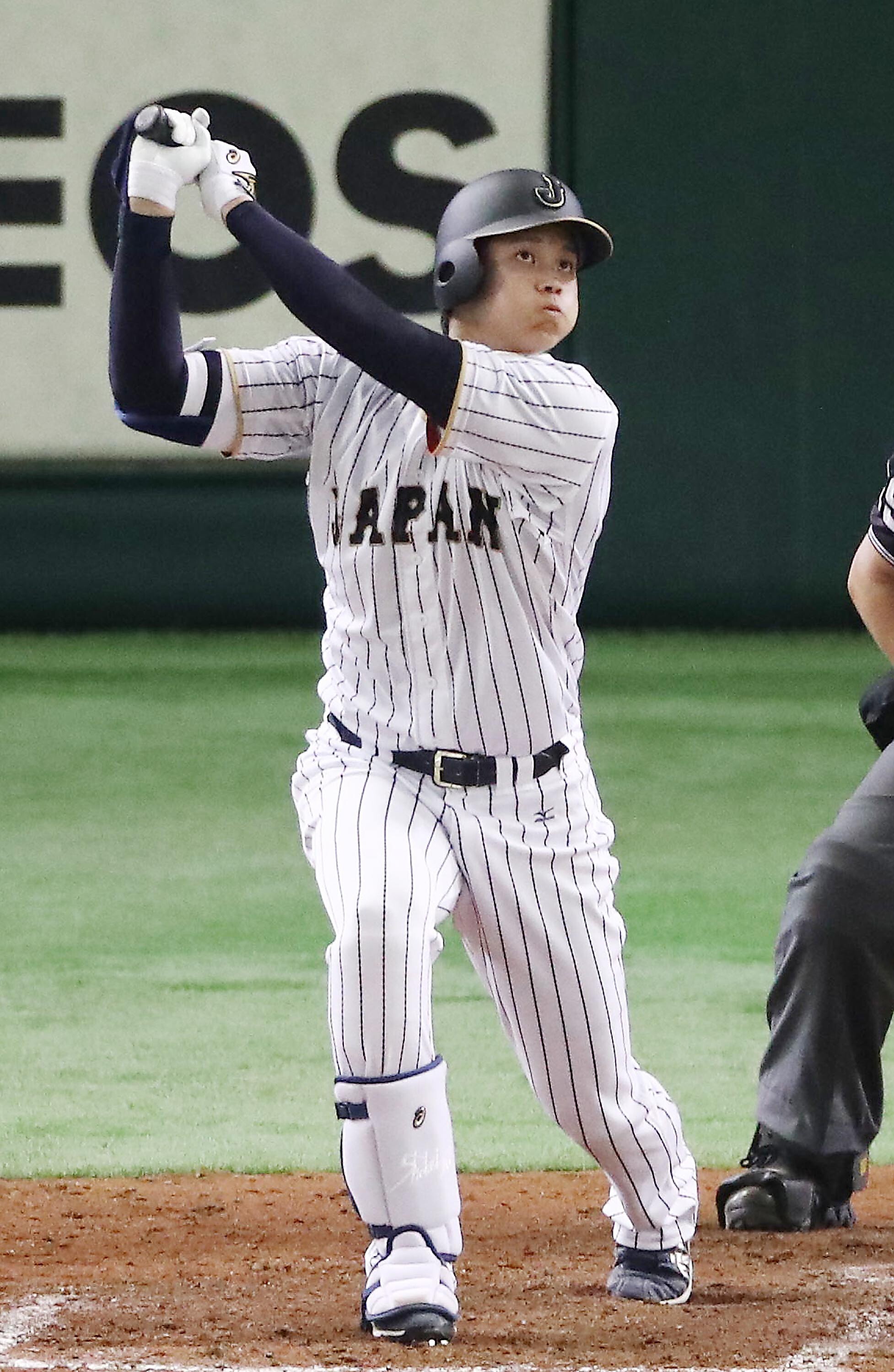 Japan National Baseball Team, Shohei Ohtani Wallpaper, 1960x3000 HD Phone