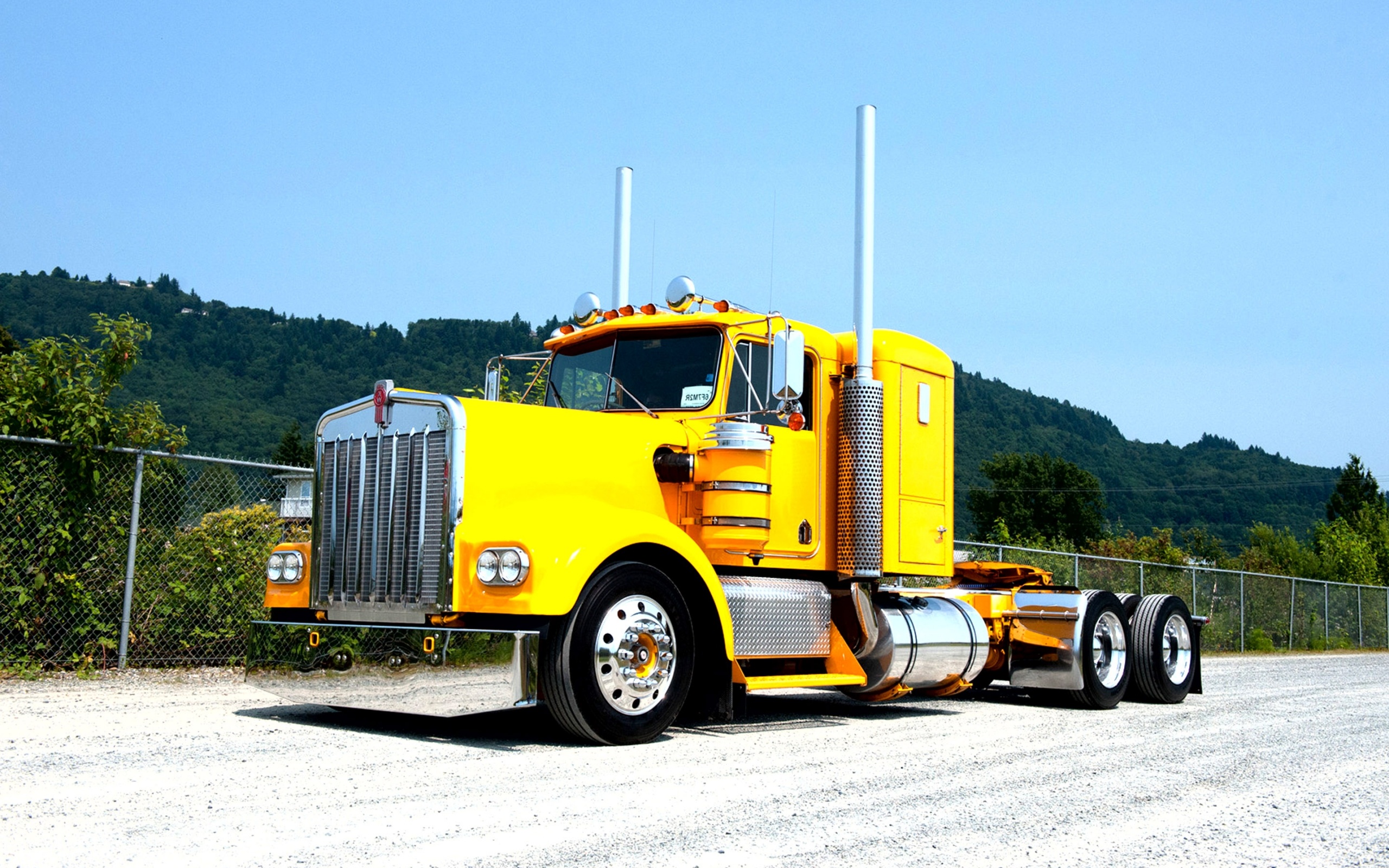 W900A, Kenworth Wallpaper, 2560x1600 HD Desktop