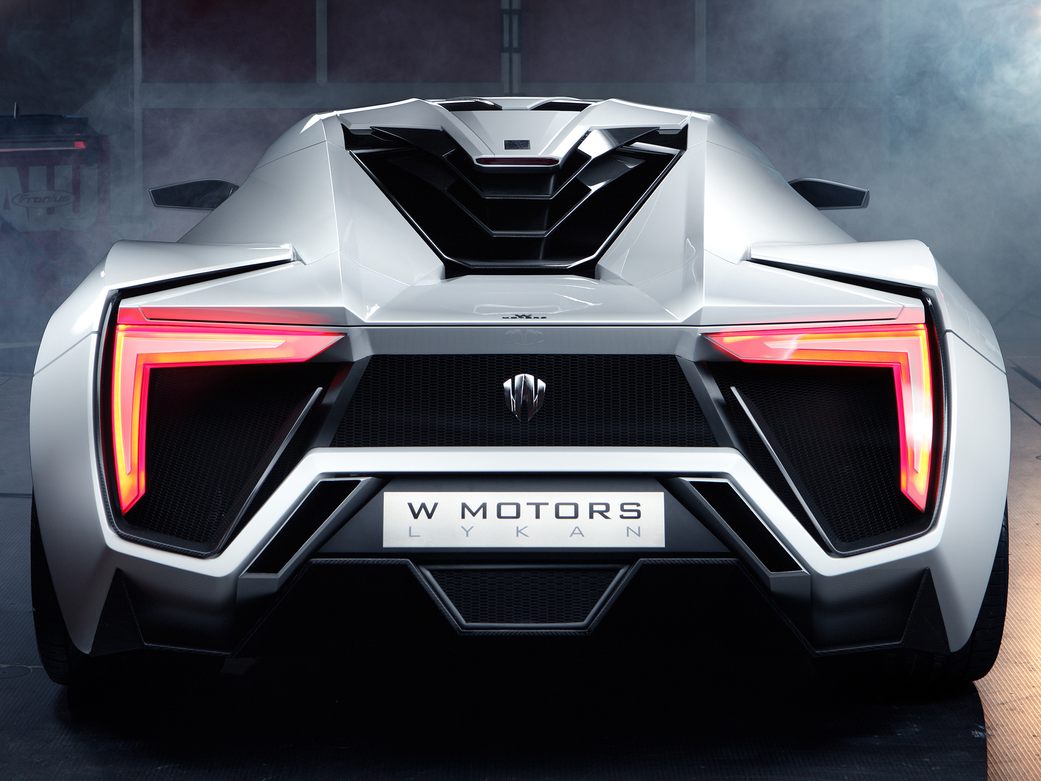 Rear View Full Screen, Lykan HyperSport Wallpaper, 2050x1540 HD Desktop