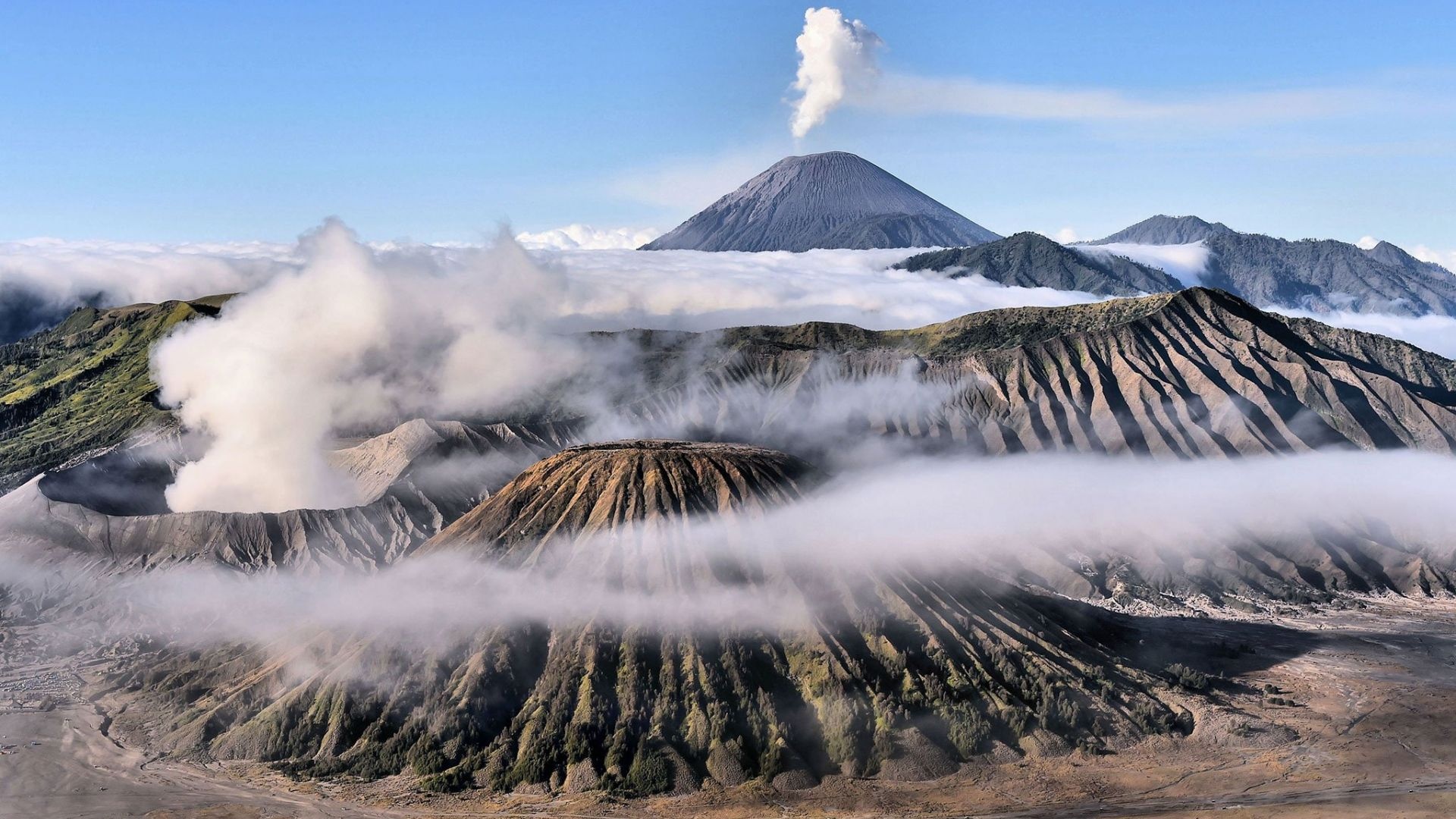 Mount Bromo, HD wallpaper, Xfce desktop, Eyecandy, 1920x1080 Full HD Desktop