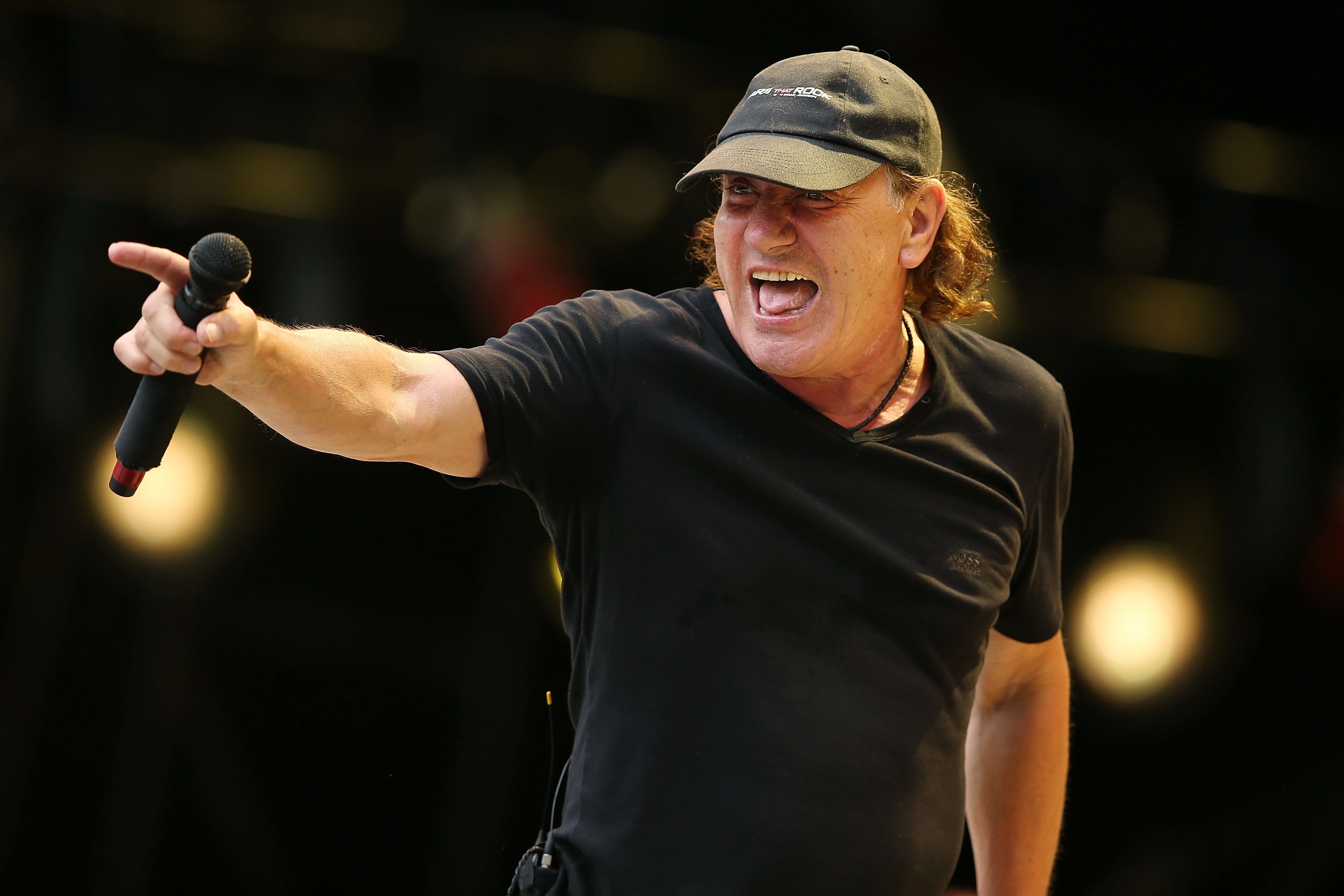 Brian Johnson, TV host, 3000x2000 HD Desktop