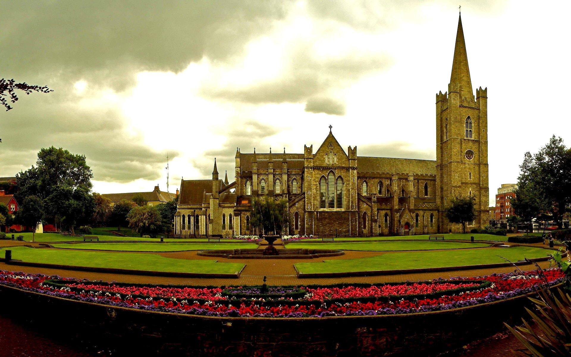 St Patrick's Cathedral, Dublin Wallpaper, 1920x1200 HD Desktop