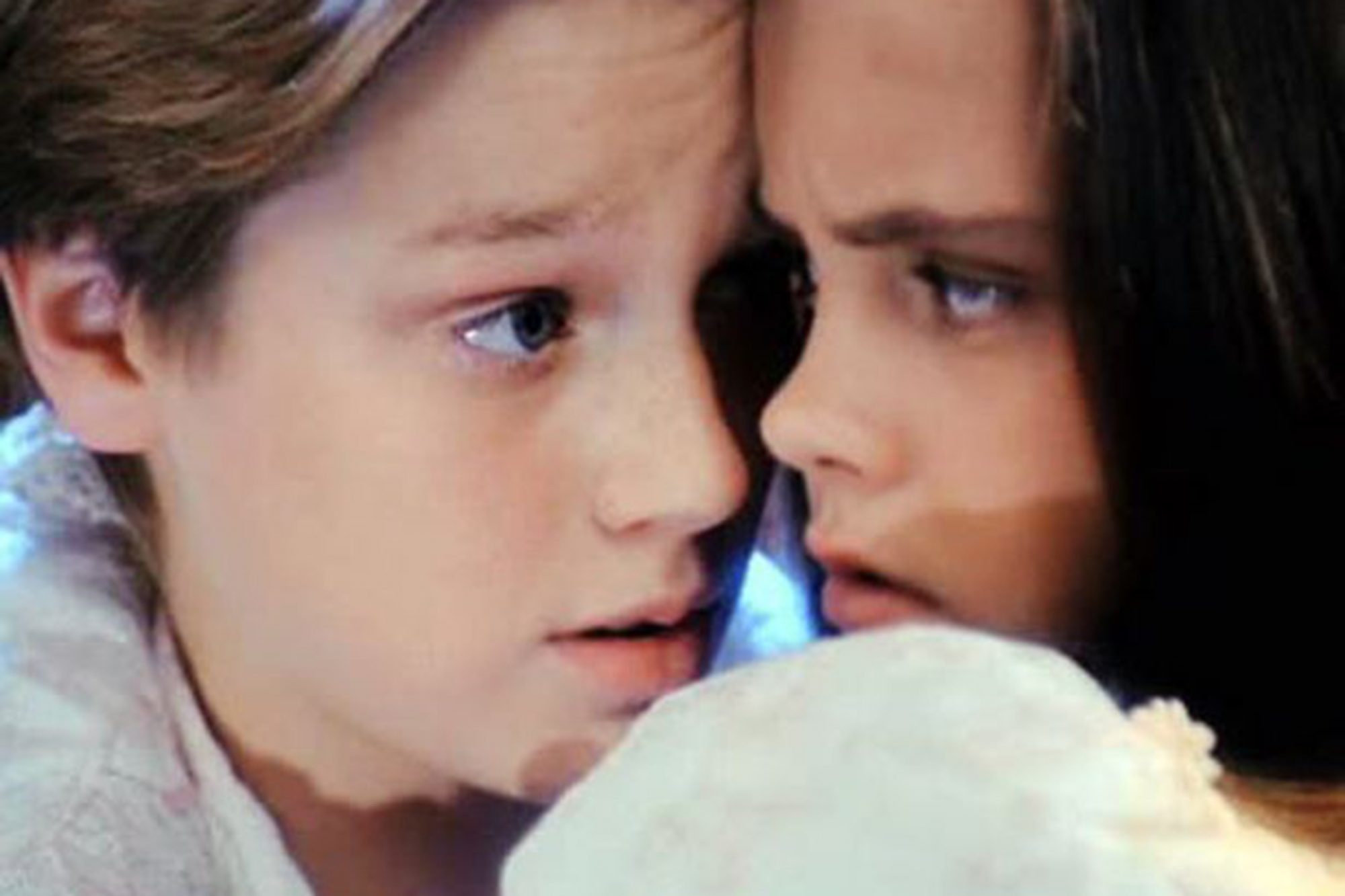 Casper, Devon Sawa's sequel dreams, Ghostly return, New chapter, 2000x1340 HD Desktop