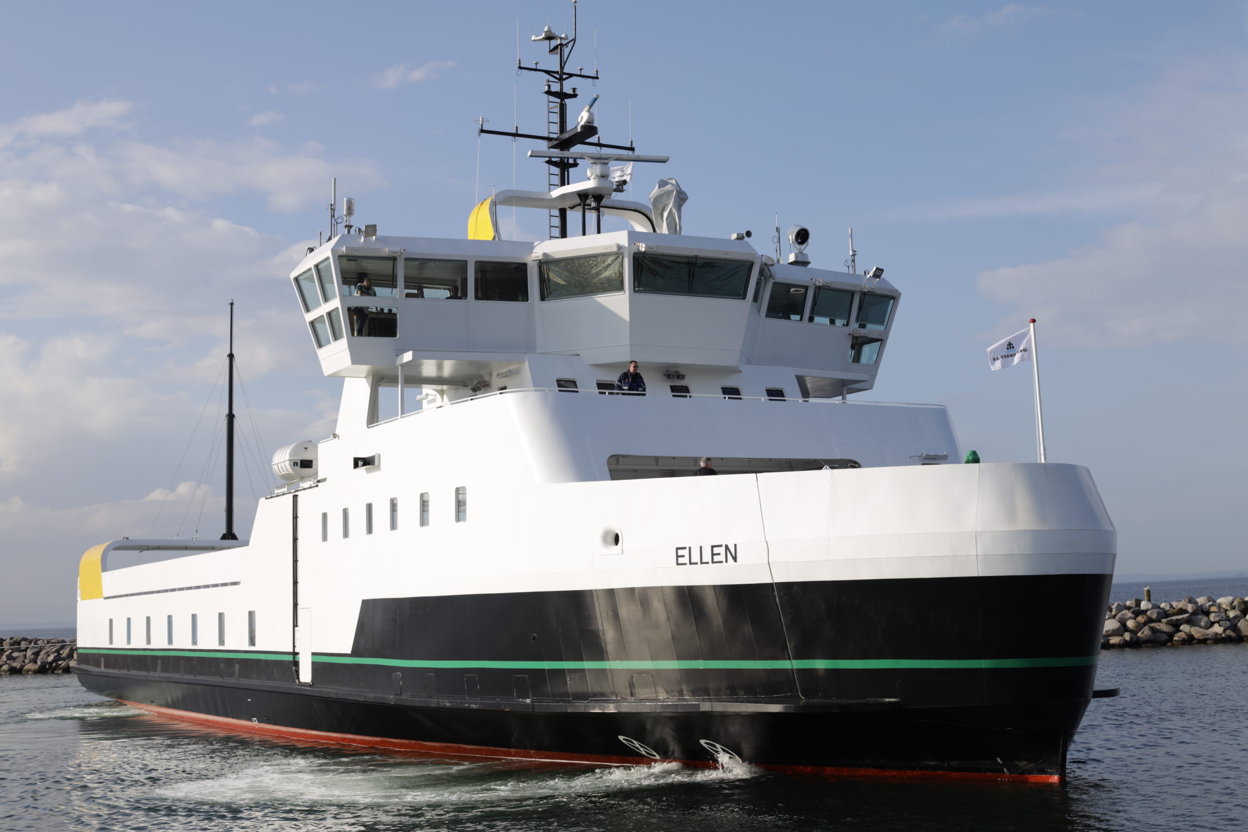 Leclanch-powered ferry, Maiden voyage complete, Largest electric vessel, Sustainable travel, 2560x1710 HD Desktop