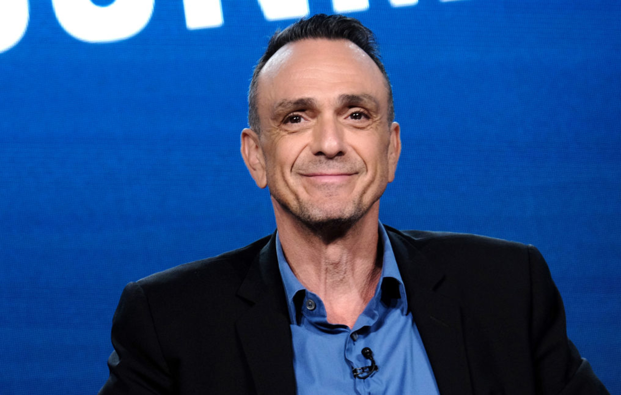 Hank Azaria movies, Insured vocal cords, Health scare, The Simpsons actor, 2000x1280 HD Desktop