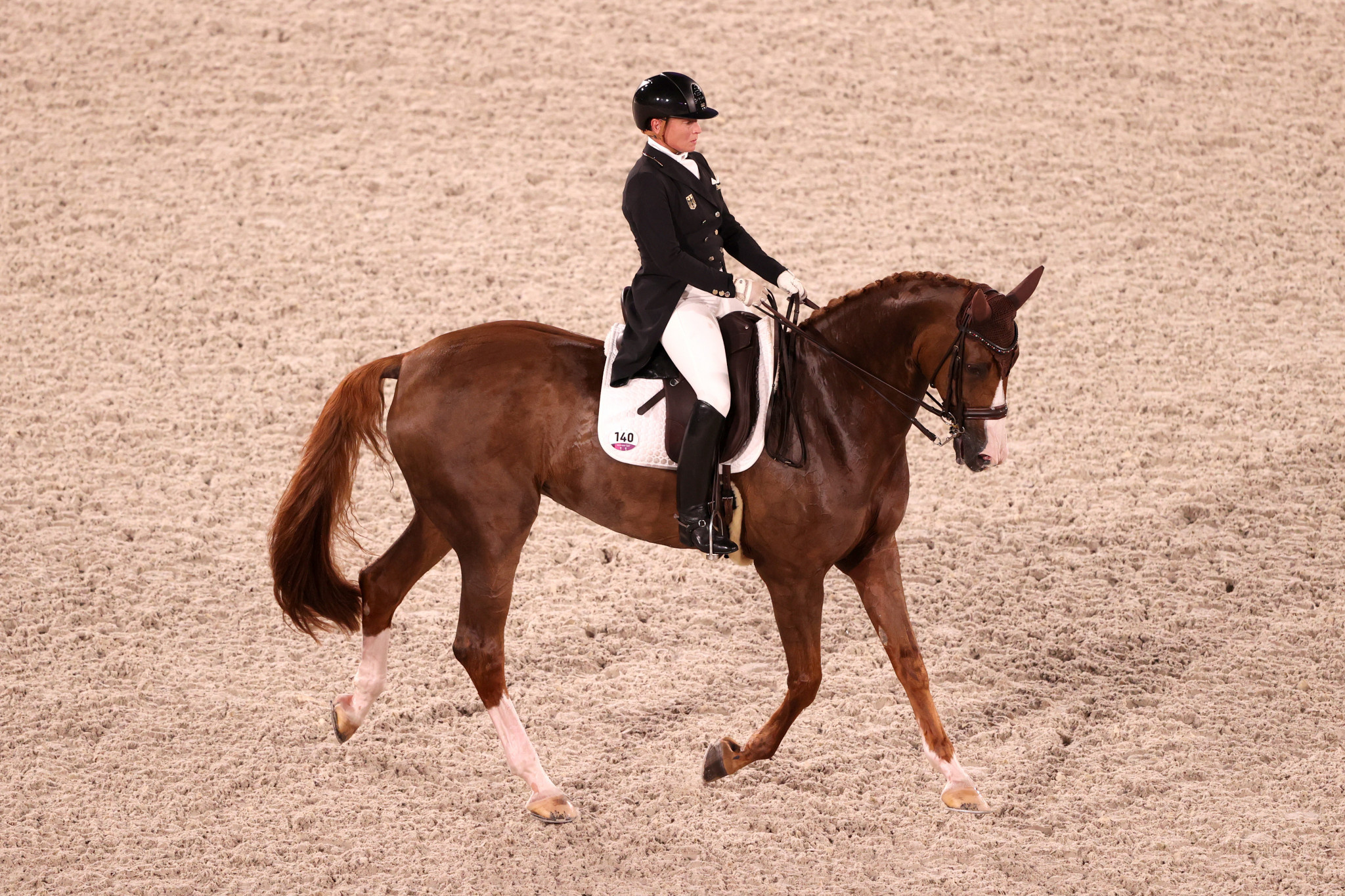 Dressage sports, FEI dressage european championships, Germany firm favourites, Home event, 2050x1370 HD Desktop