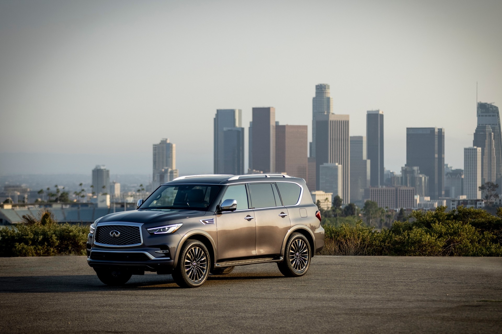 Infiniti QX80, 2022 QX80 front, Motortread, 1920x1280 HD Desktop