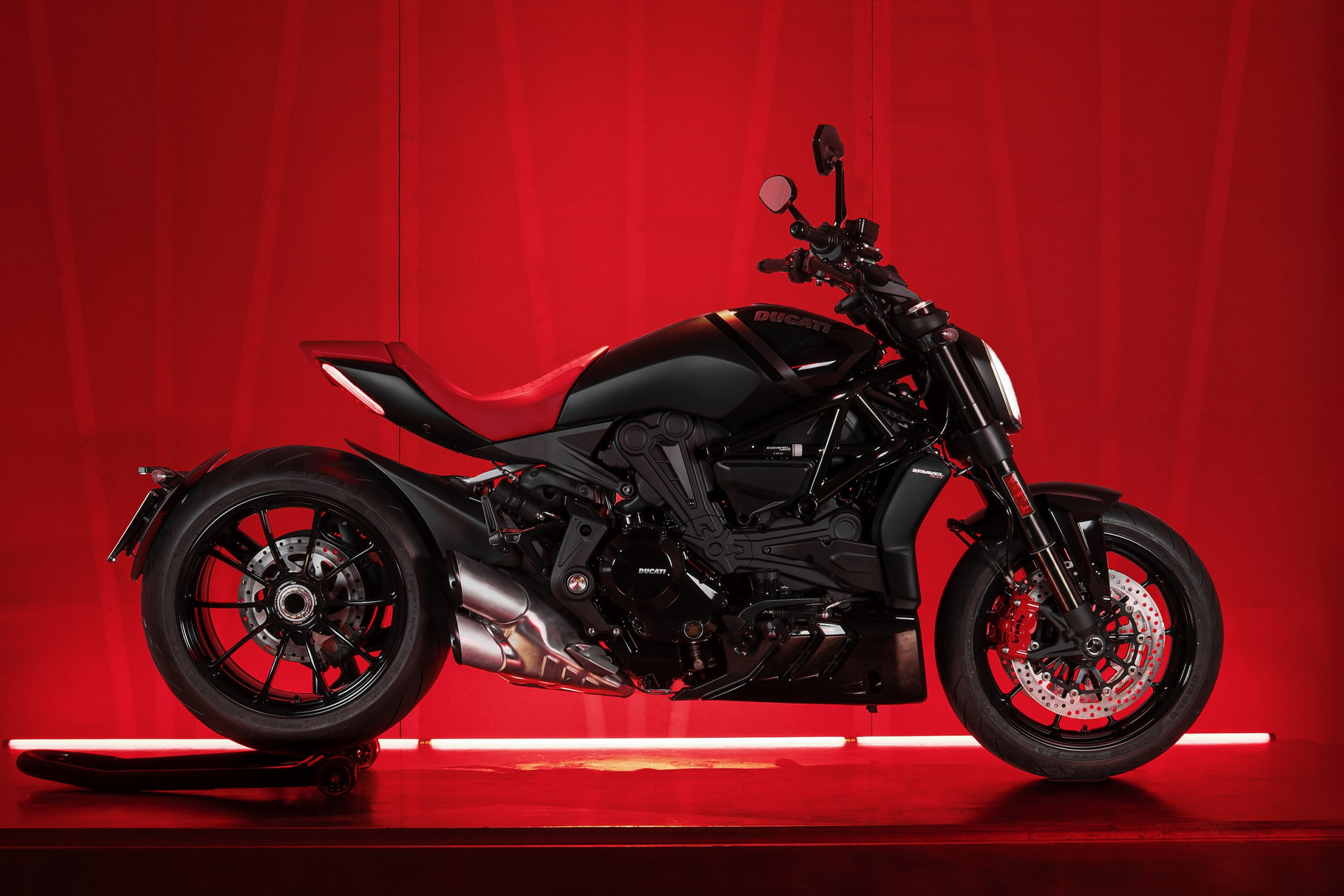 Ducati XDiavel, Auto enthusiast, Nera edition, 1920x1280 HD Desktop