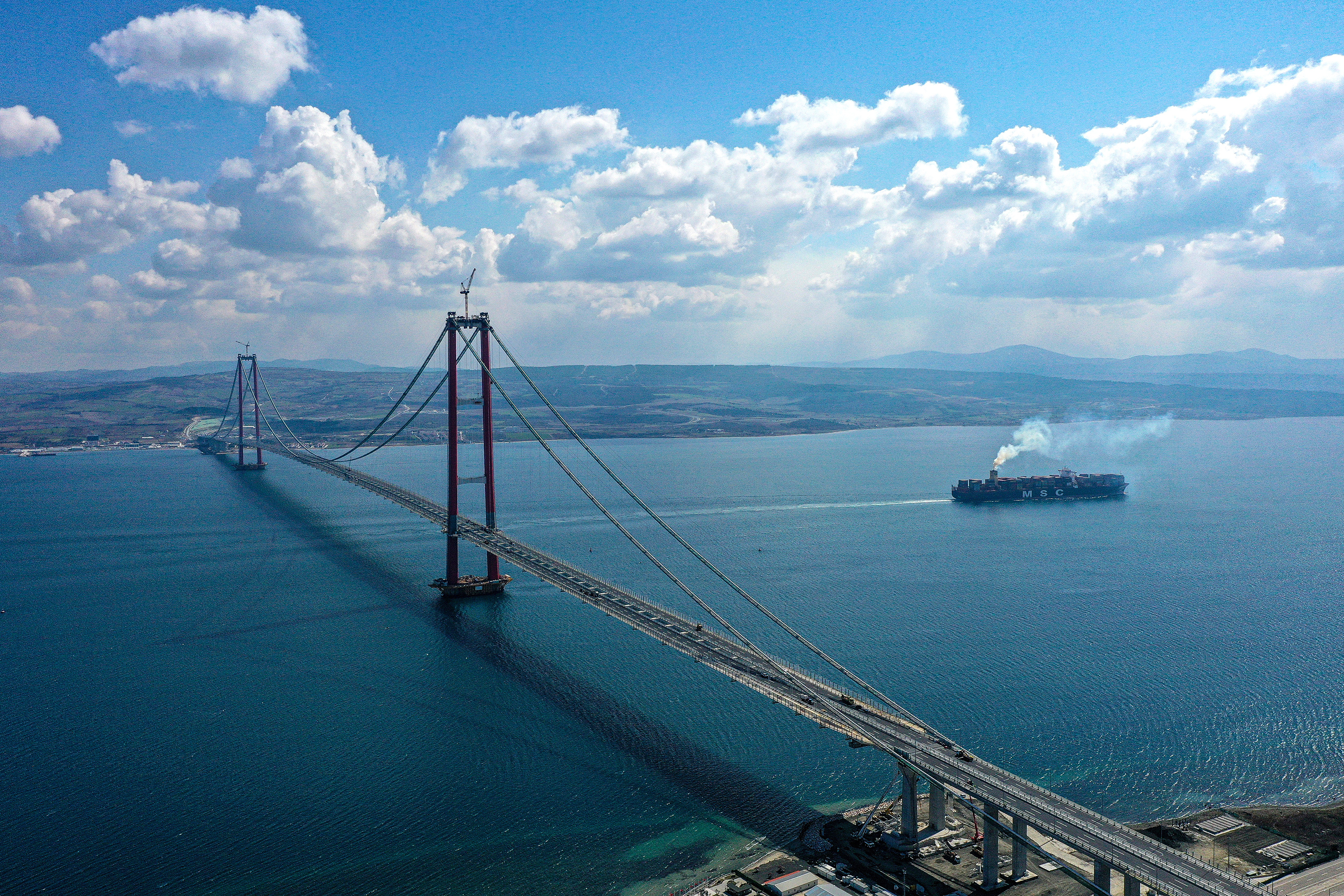 Record-breaking bridge, Europe and Asia, 3000x2000 HD Desktop