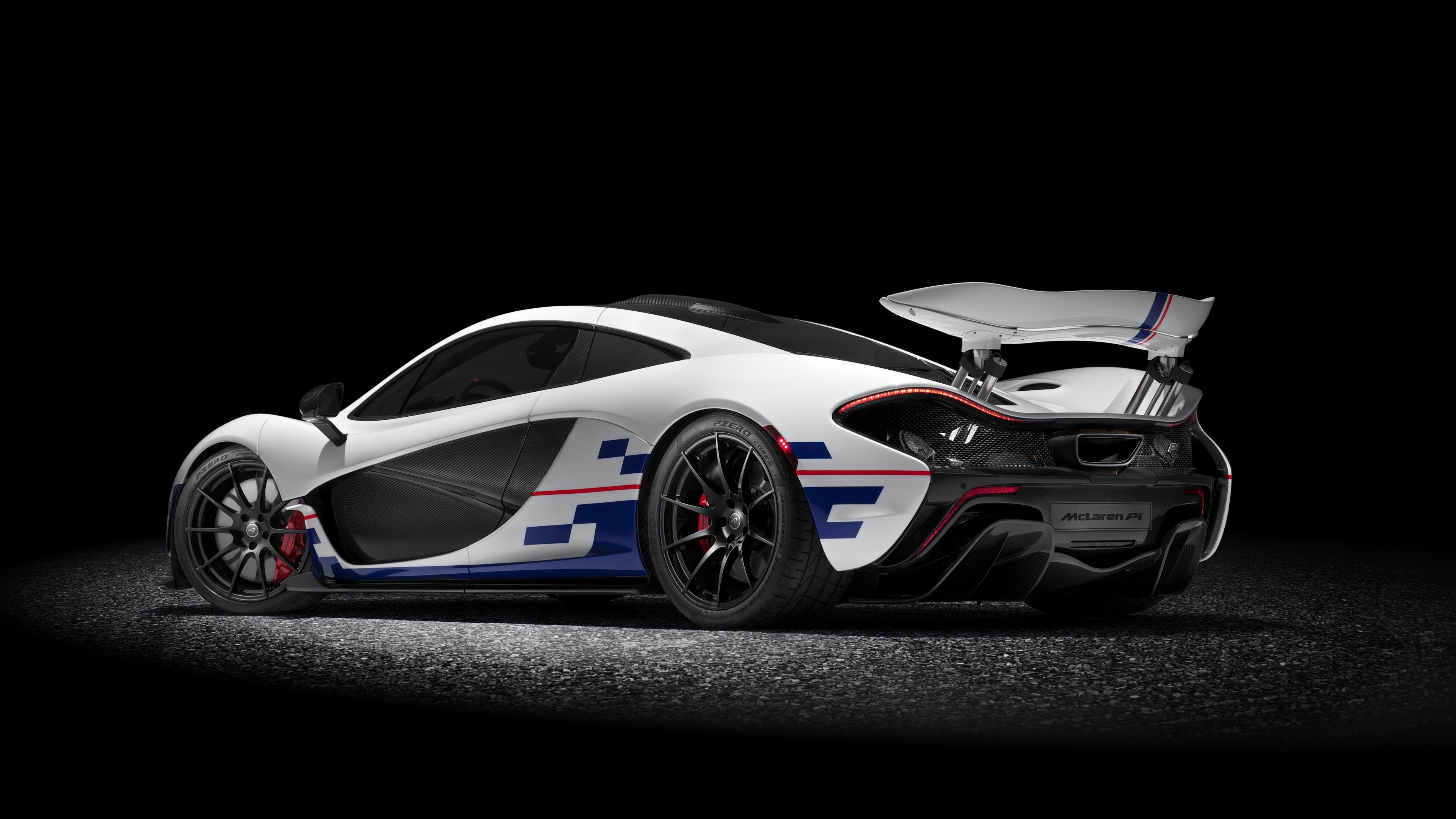 Mclaren P1, Luxury sports car, Automotive design, British craftsmanship, 3840x2160 4K Desktop