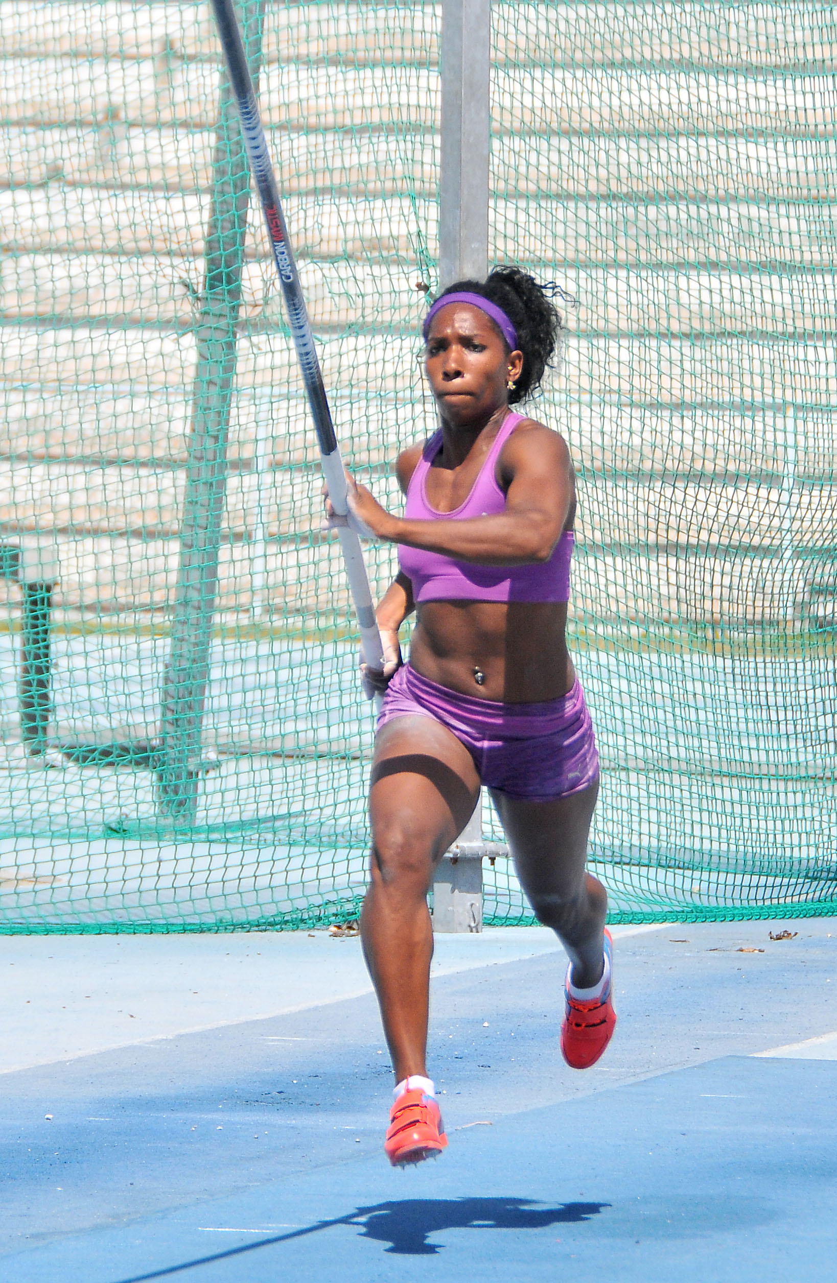 Yarisley Silva, Atletismo, Silca, 1640x2520 HD Phone