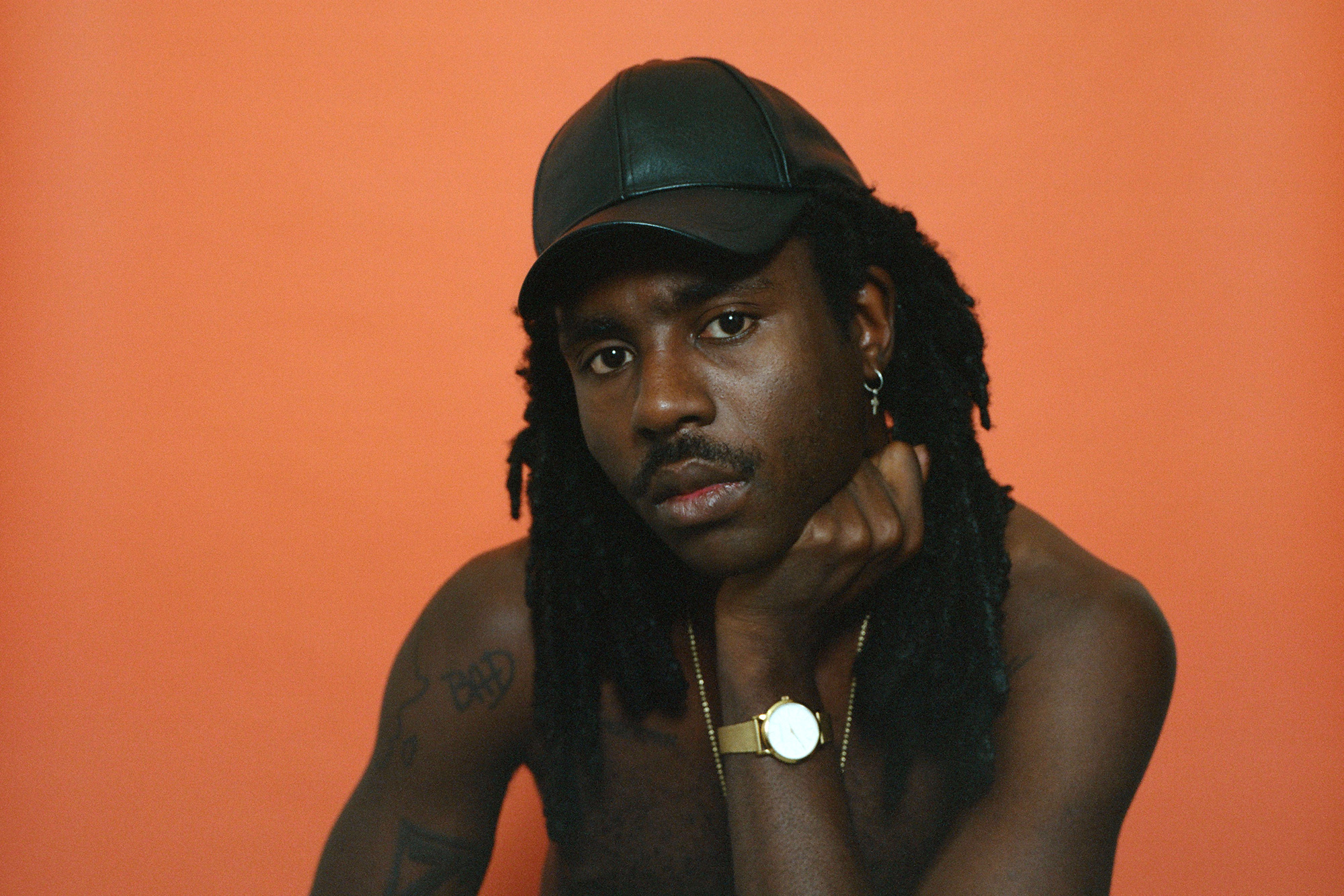 Dev Hynes, Louis Vuitton, AW19 show, Soundtrack, 2000x1340 HD Desktop