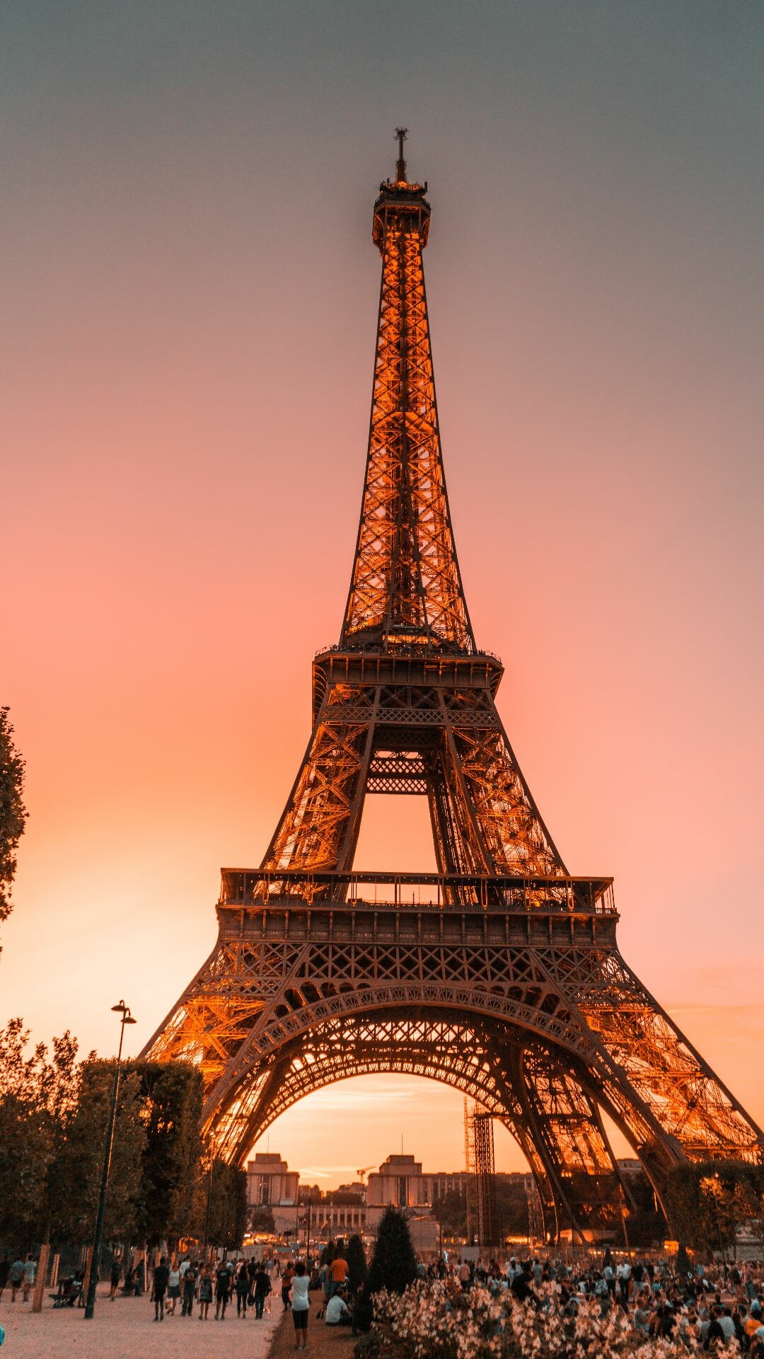 Eiffel Tower wallpapers, Top free wallpapers, 1080x1920 Full HD Phone