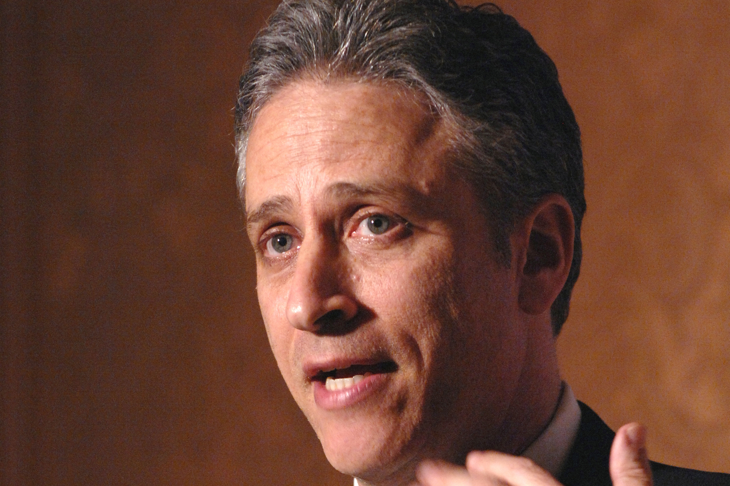 Jon Stewart, Daily Show, TV host, Comedic genius, 2400x1600 HD Desktop