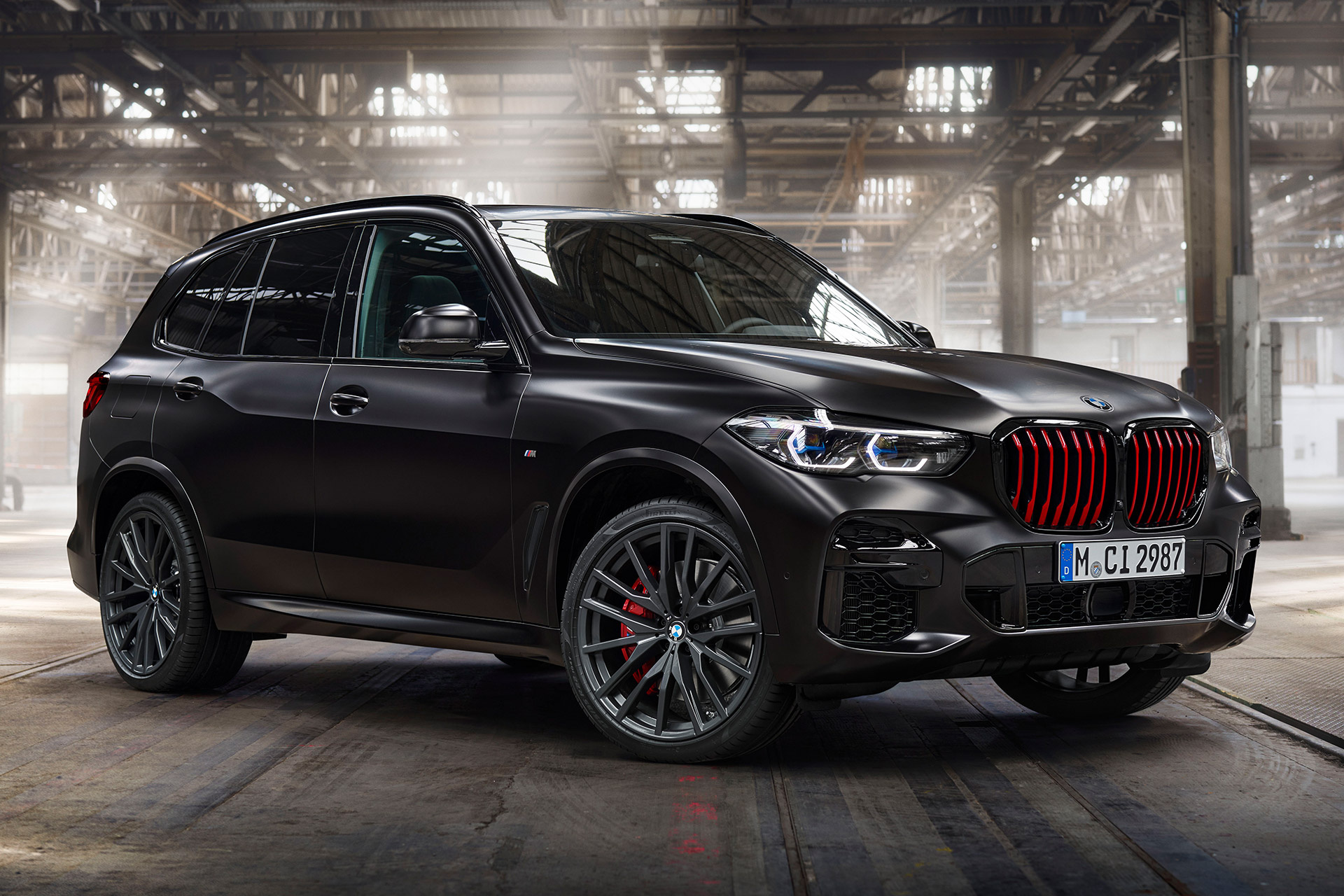 BMW X5, Black vermilion SUV, Uncrate review, Luxurious features, 1920x1280 HD Desktop