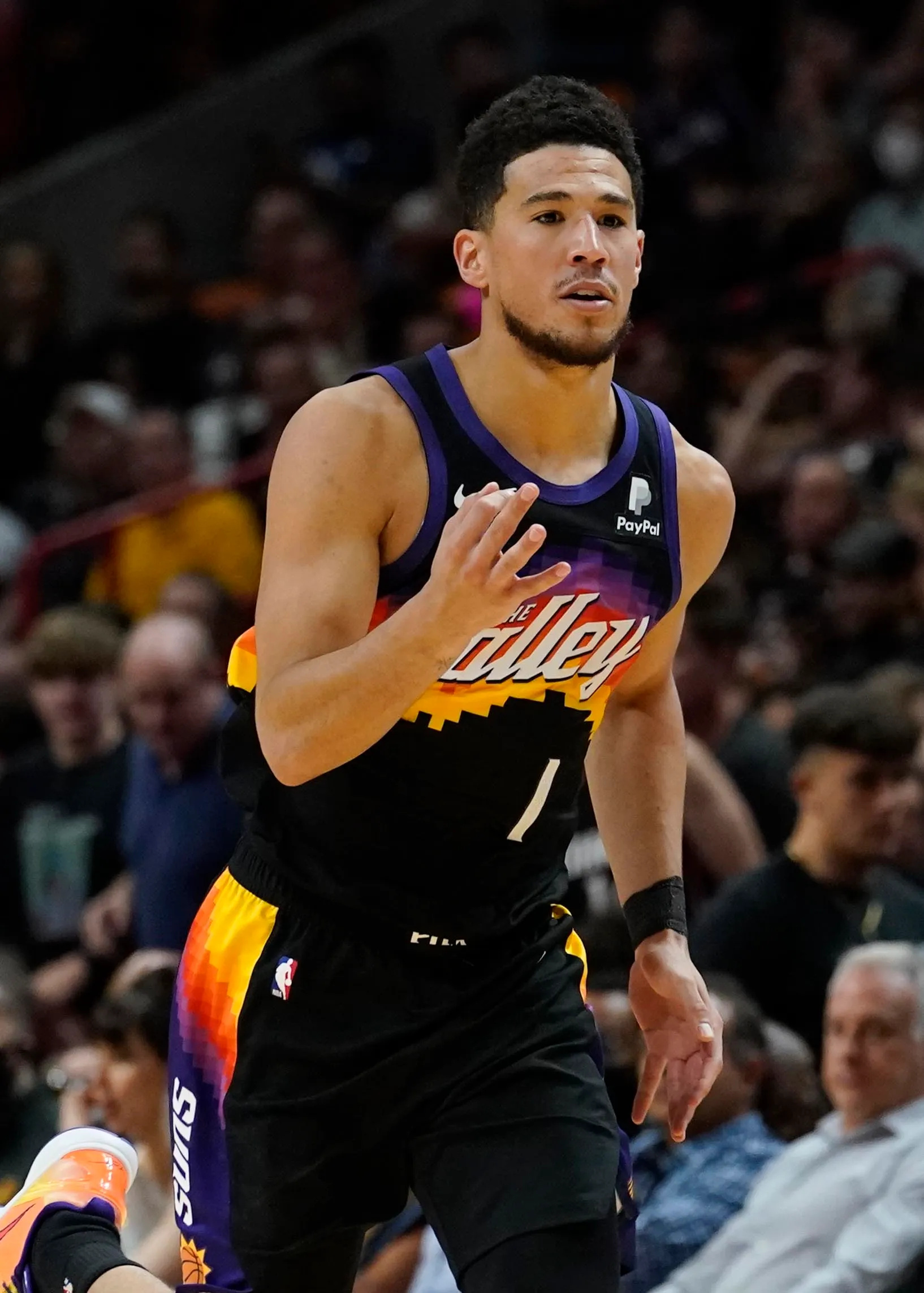 Devin Booker, Sports, Return, COVID protocols, 1640x2290 HD Phone