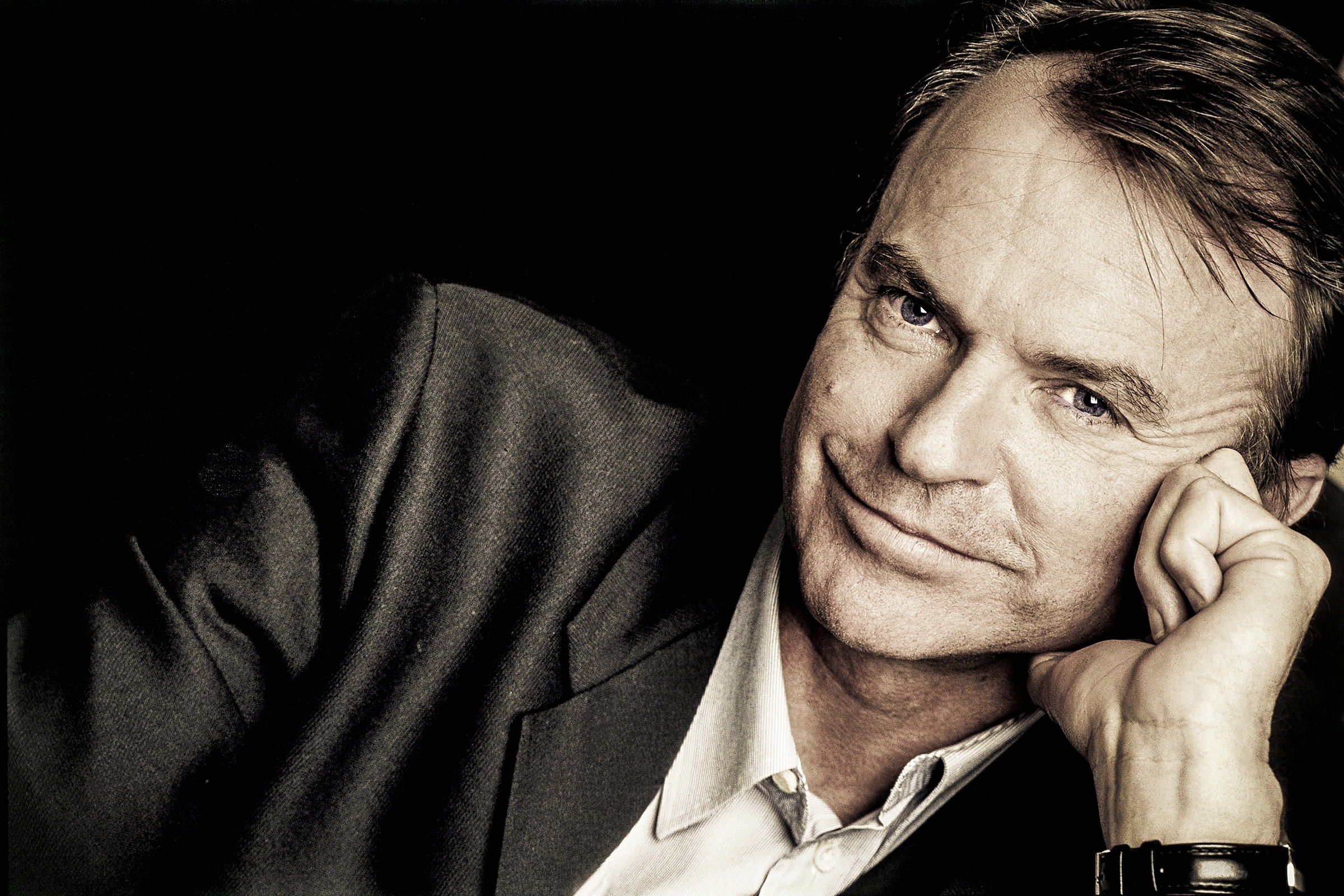 Sam Neill, 3 HD wallpapers, 2400x1600 HD Desktop