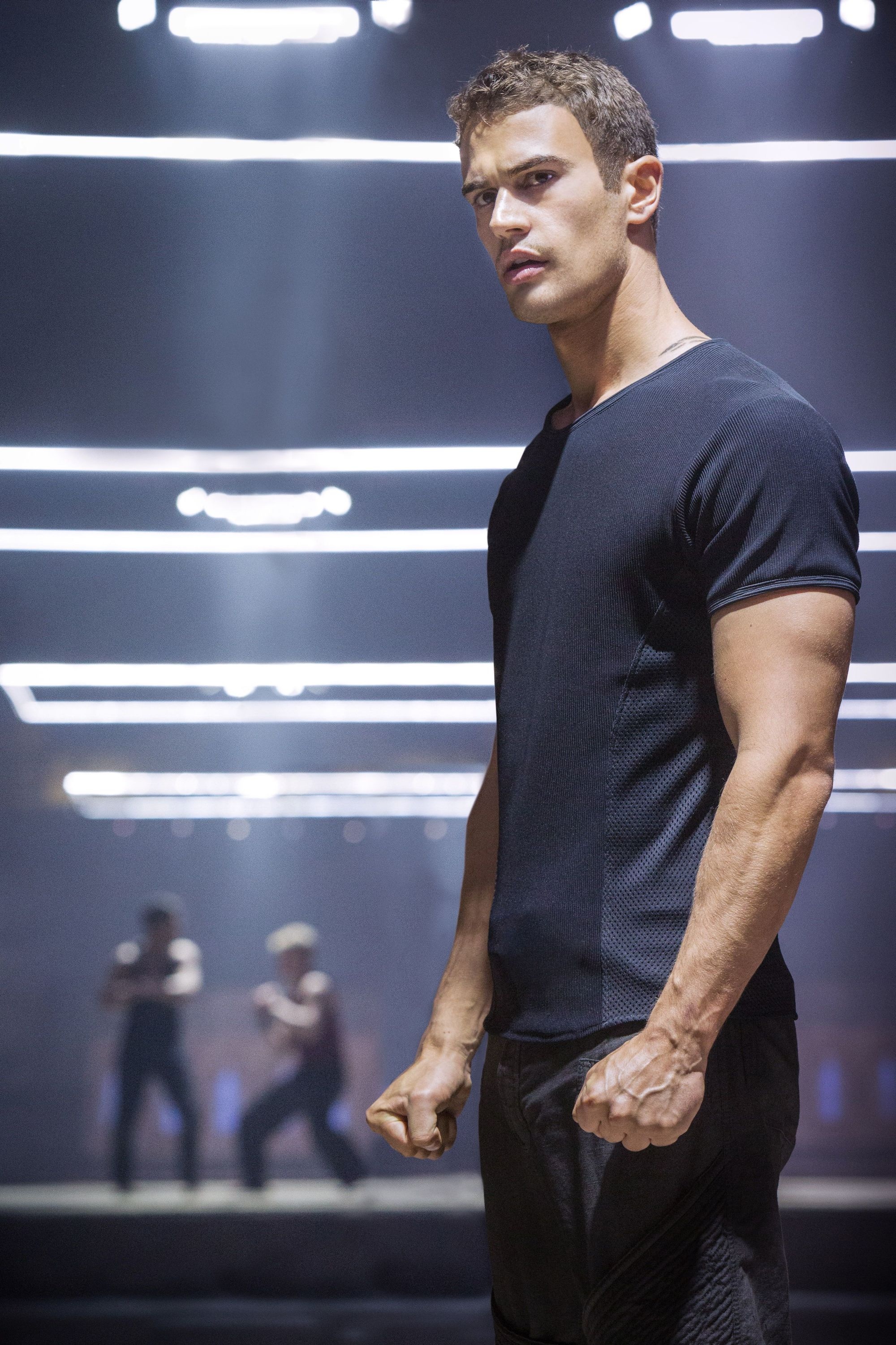 Theo James, Divergent movie images, Shailene Woodley, Maggie Q, 2000x3000 HD Phone