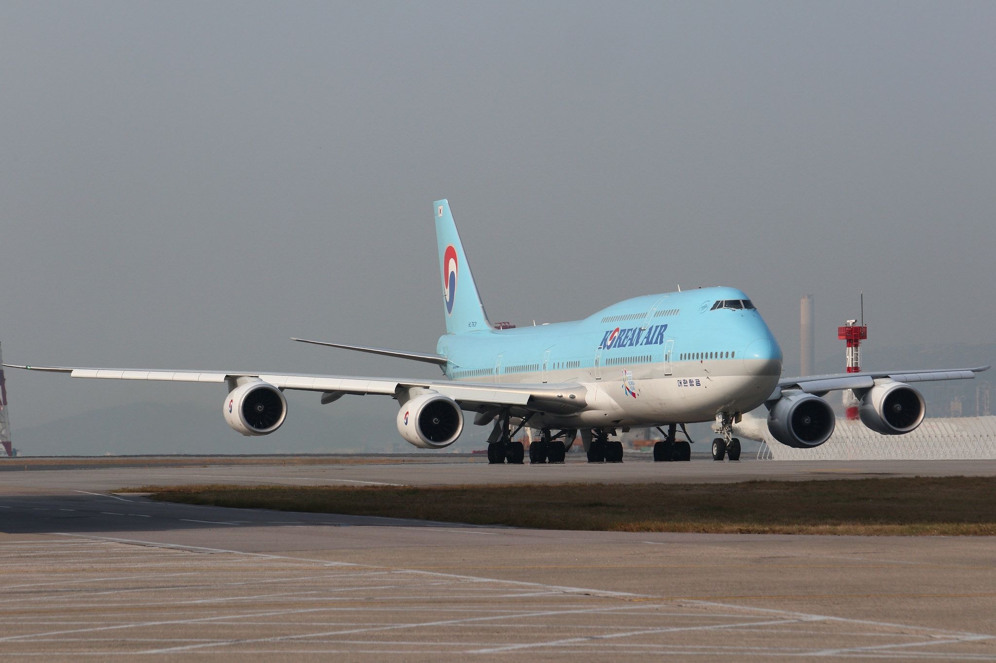 Korean Air (Travels), KE B748, HL7631, Boeing 747, 2050x1370 HD Desktop