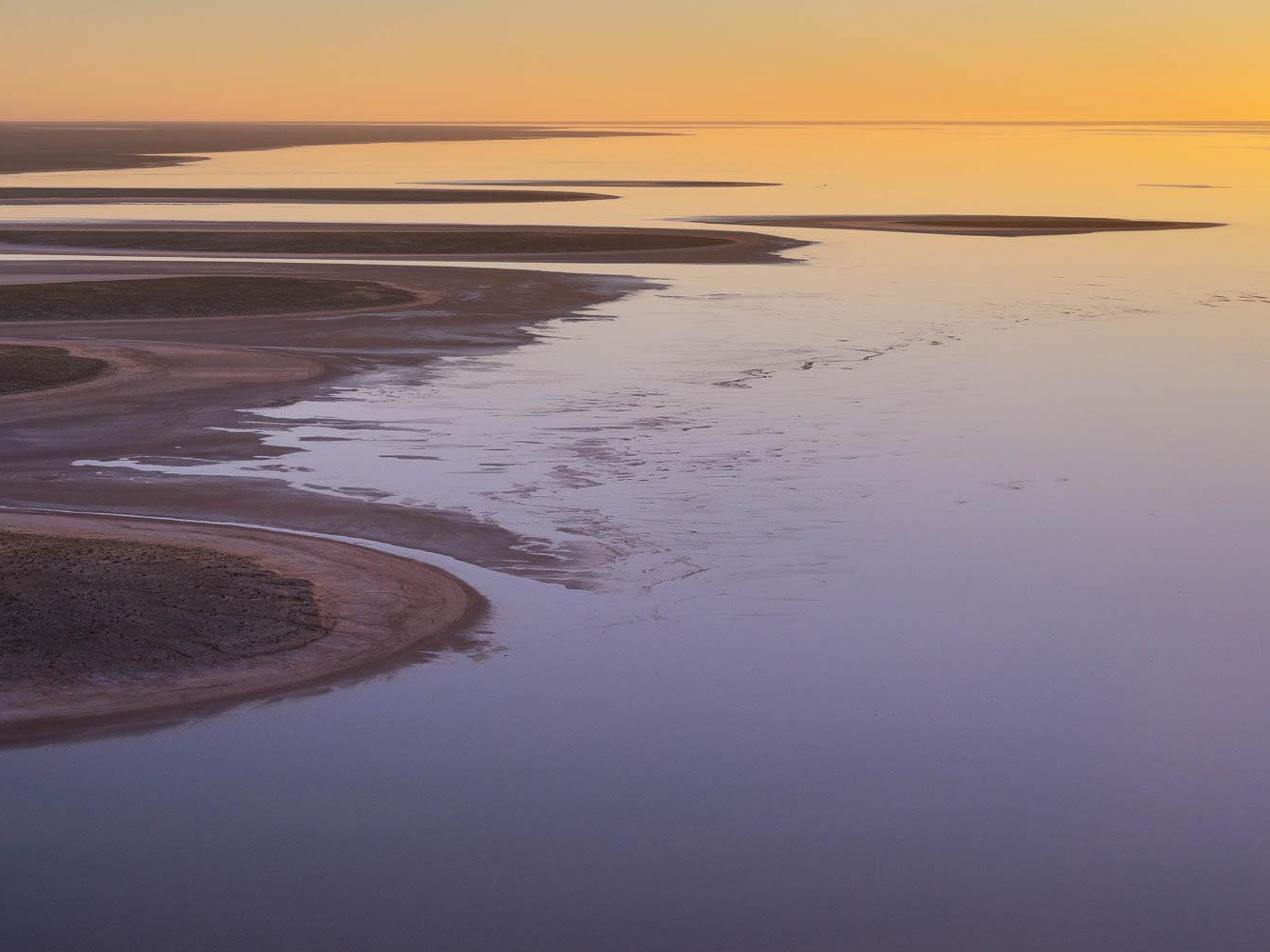 Eyre Lake, Scenic flight, Birdsville attraction, Natural wonder, 2050x1540 HD Desktop