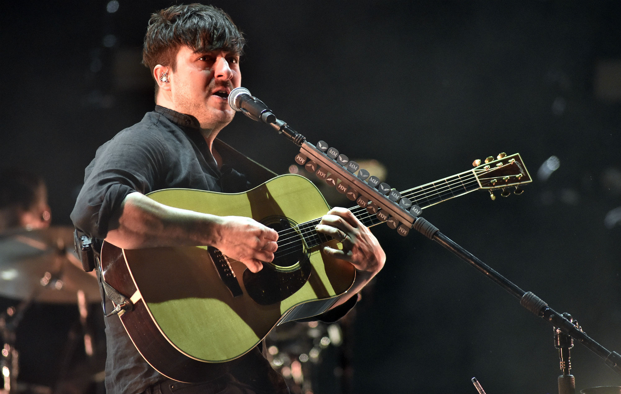 Marcus Mumford, Releasing music during coronavirus crisis, 2000x1270 HD Desktop