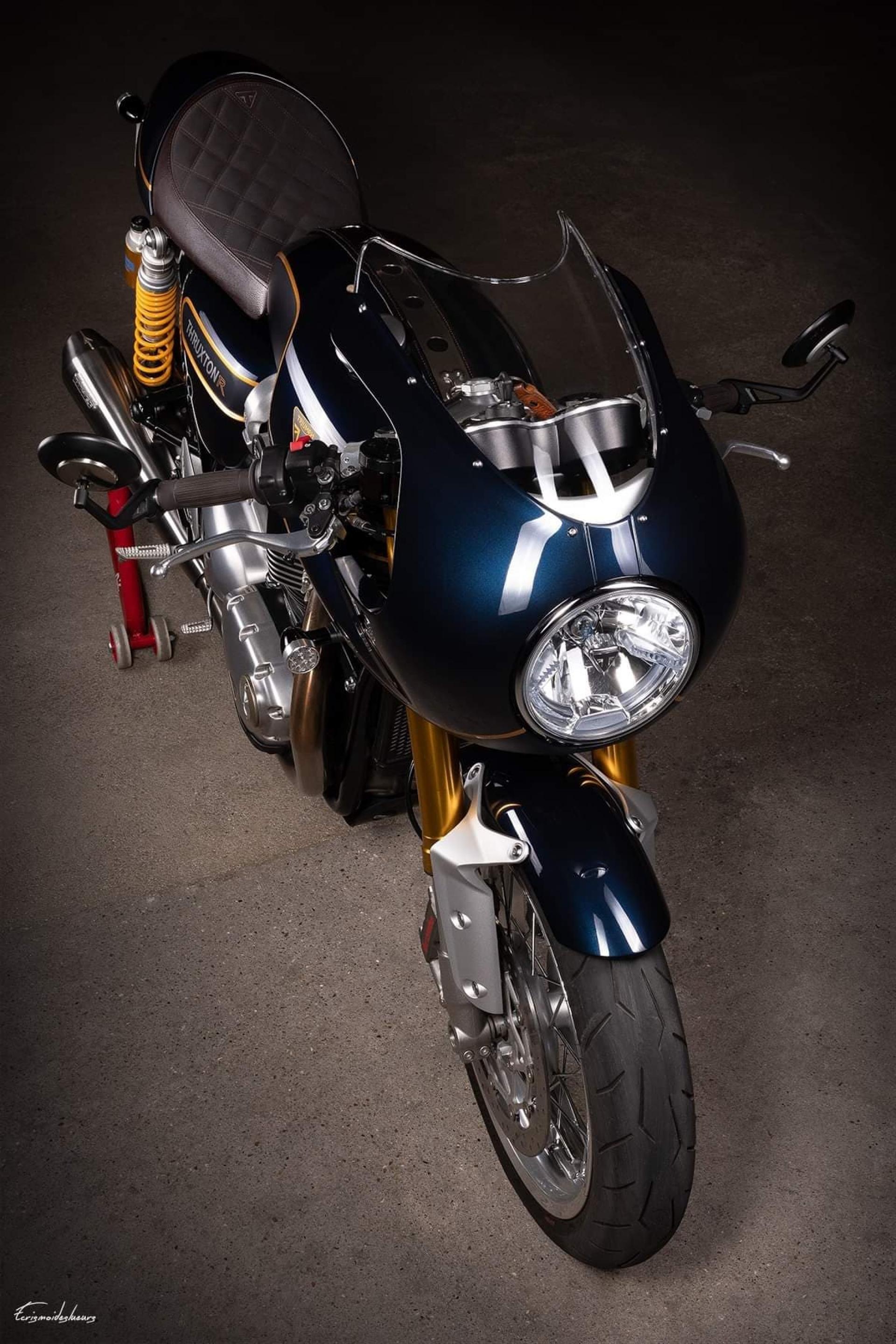 Triumph Thruxton RS, Prparations personnalises moto, 1920x2880 HD Phone