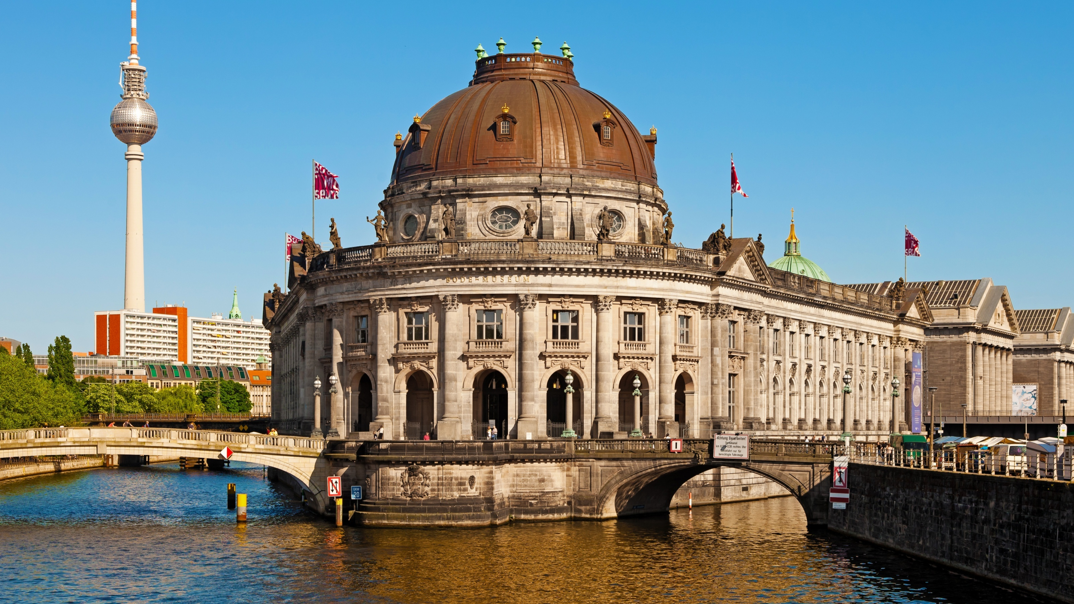 Bode Museum, Berlin Wallpaper, 3560x2000 HD Desktop