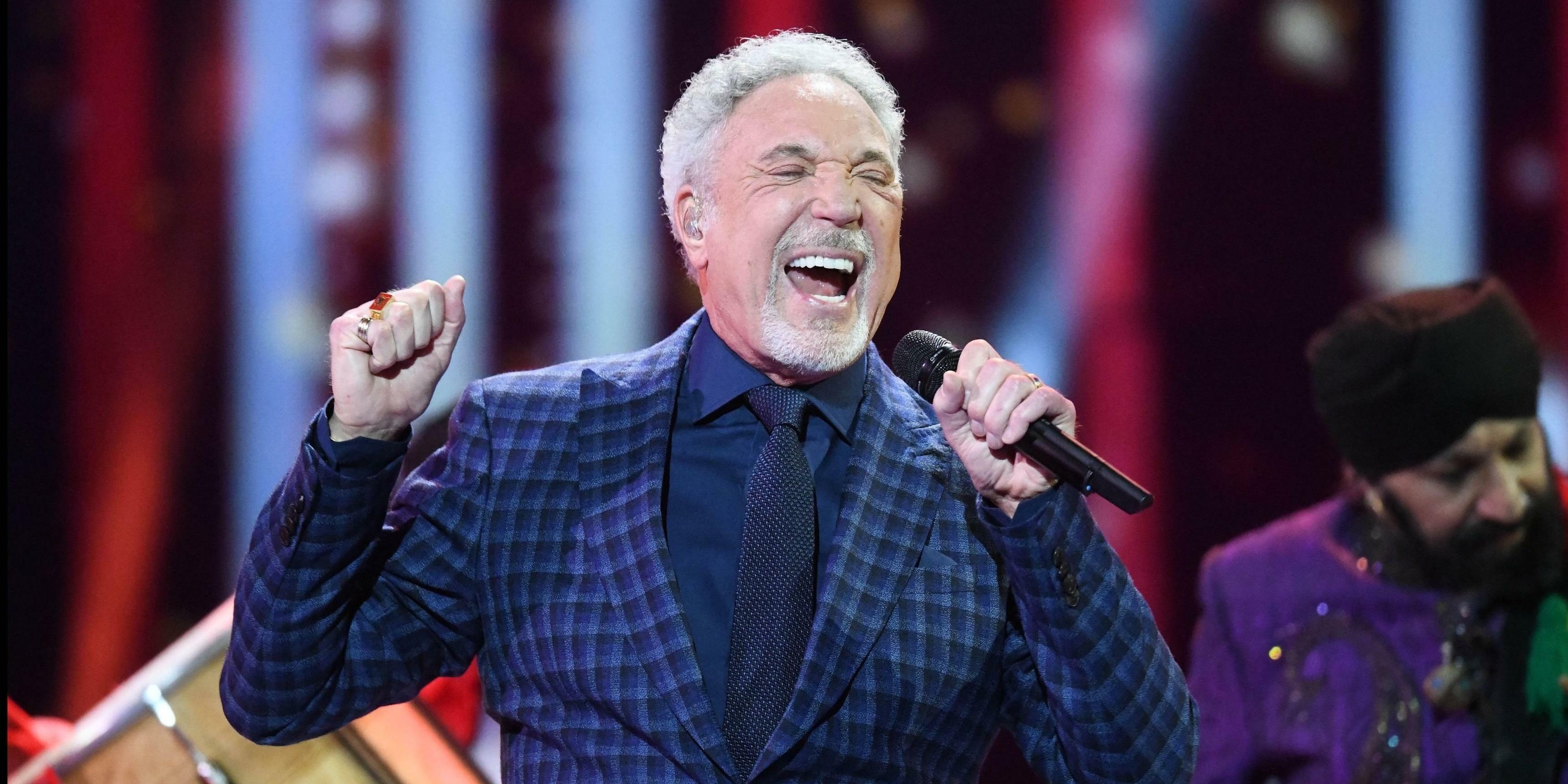 Tom Jones, Waldbhne, Alt aber sexy, Begeisterung, 3440x1720 HD Desktop