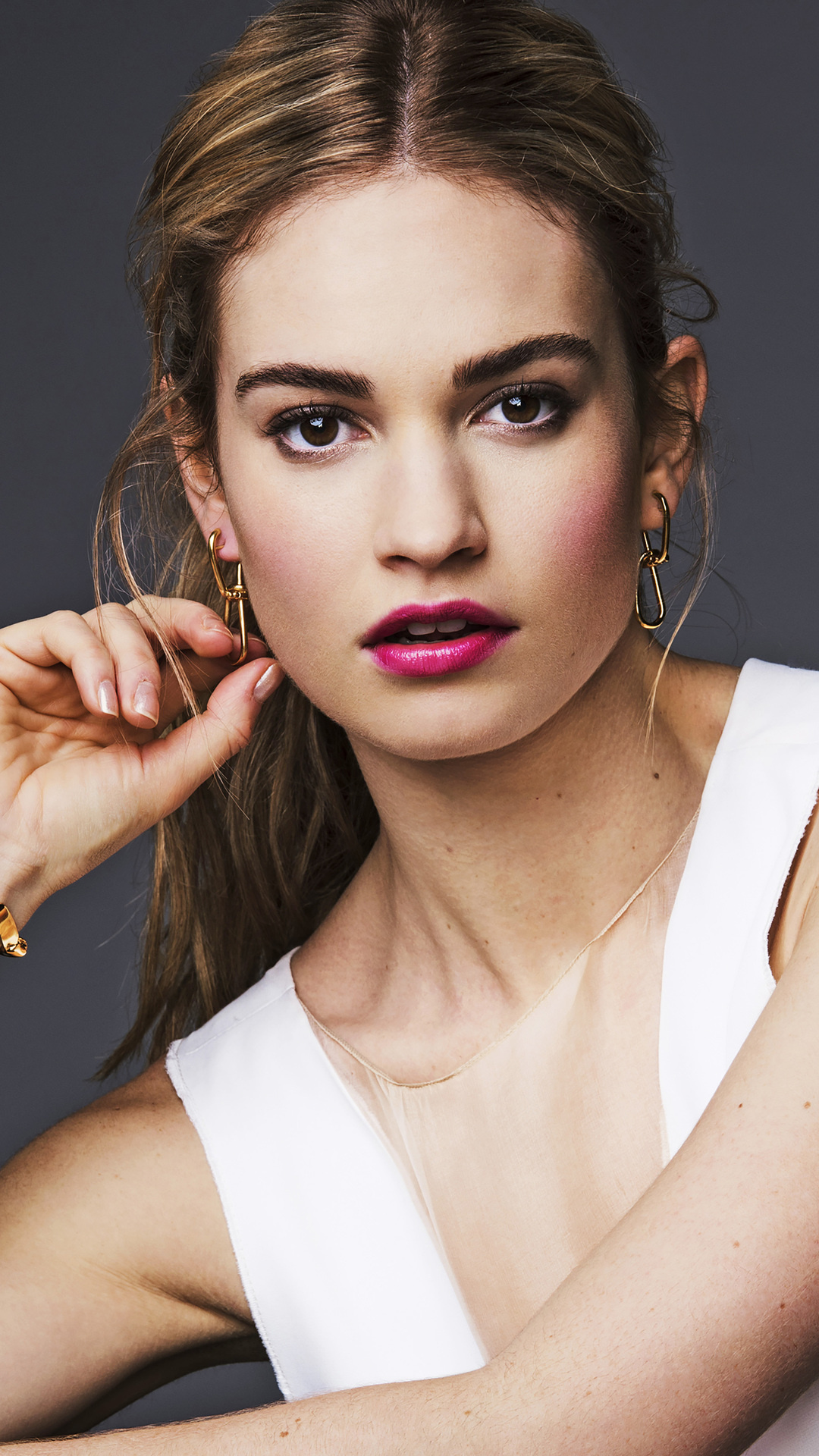 Lily James 4K, iPhone 7, 6s, 6 Plus, Pixel XL, 1080x1920 Full HD Phone