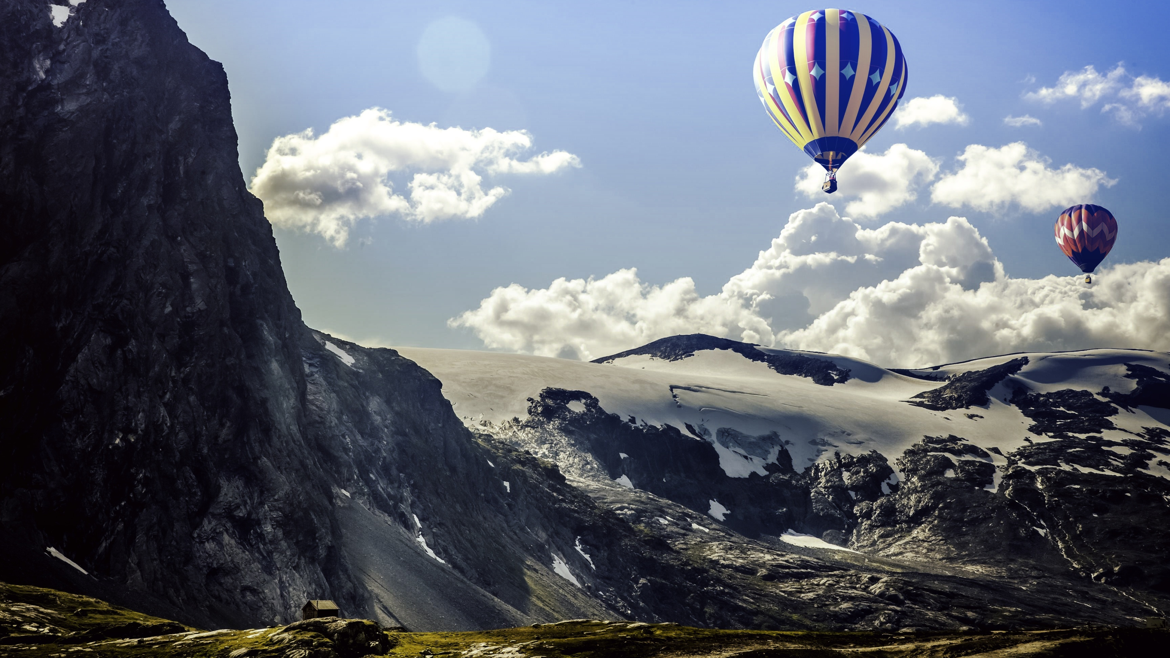 Ultra HD balloon, Desktop wallpaper, Widescreen view, Mobile compatibility, 3840x2160 4K Desktop