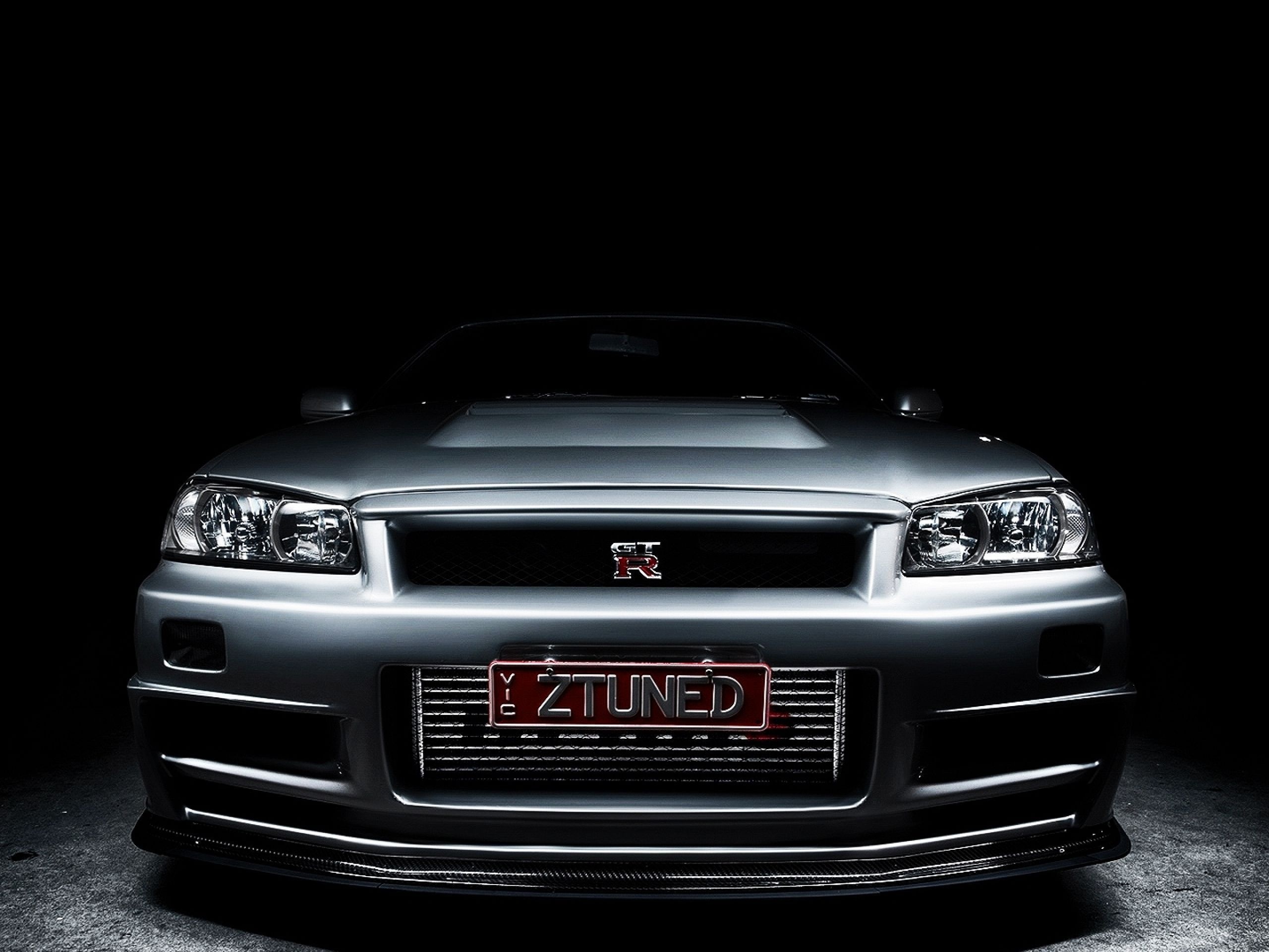 GTR R34 Close-Up, Skyline Car Wallpaper, 2560x1920 HD Desktop