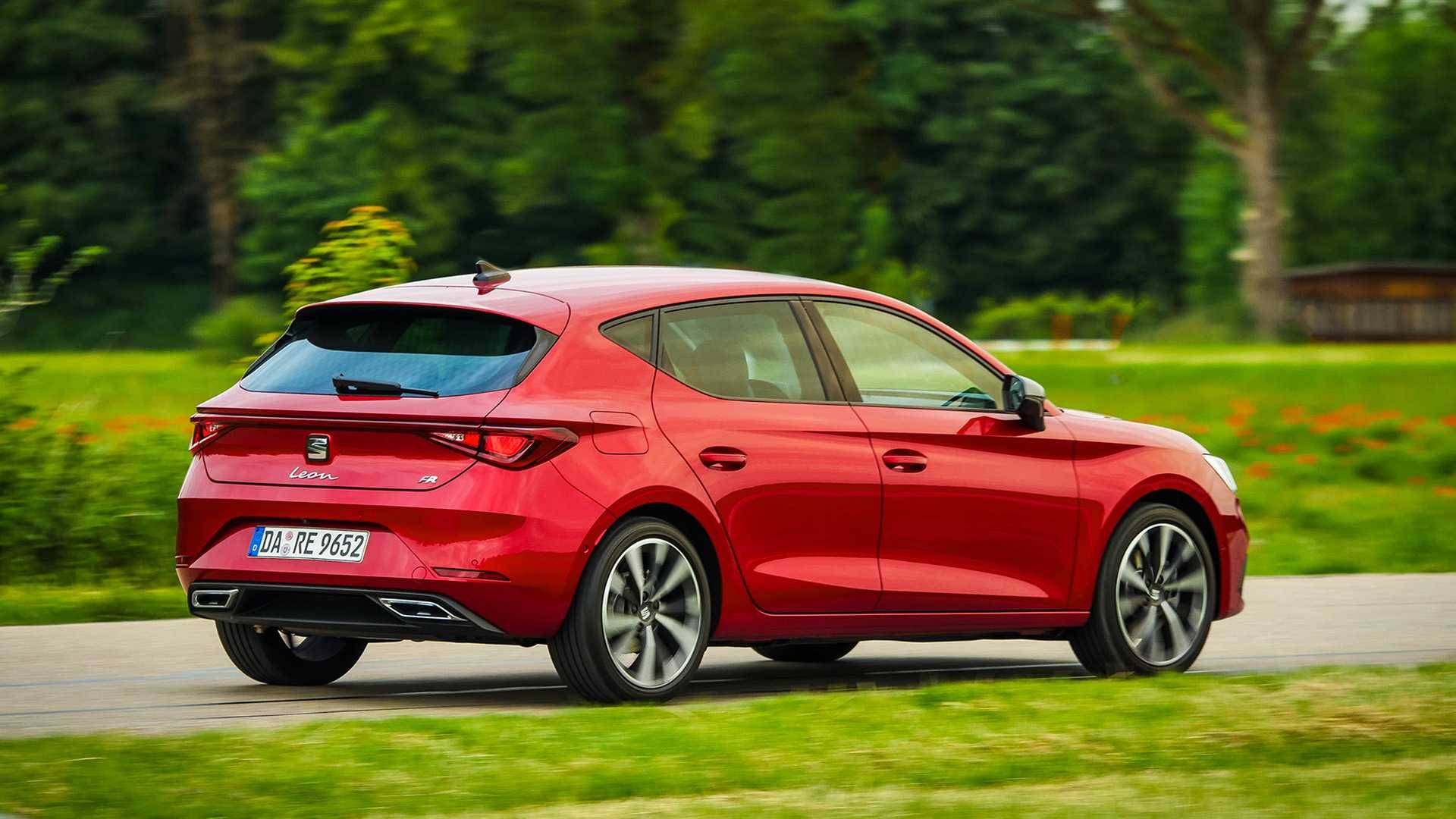 Seat Leon, Sporty compact car, Sleek design, Thrilling performance, 1920x1080 Full HD Desktop