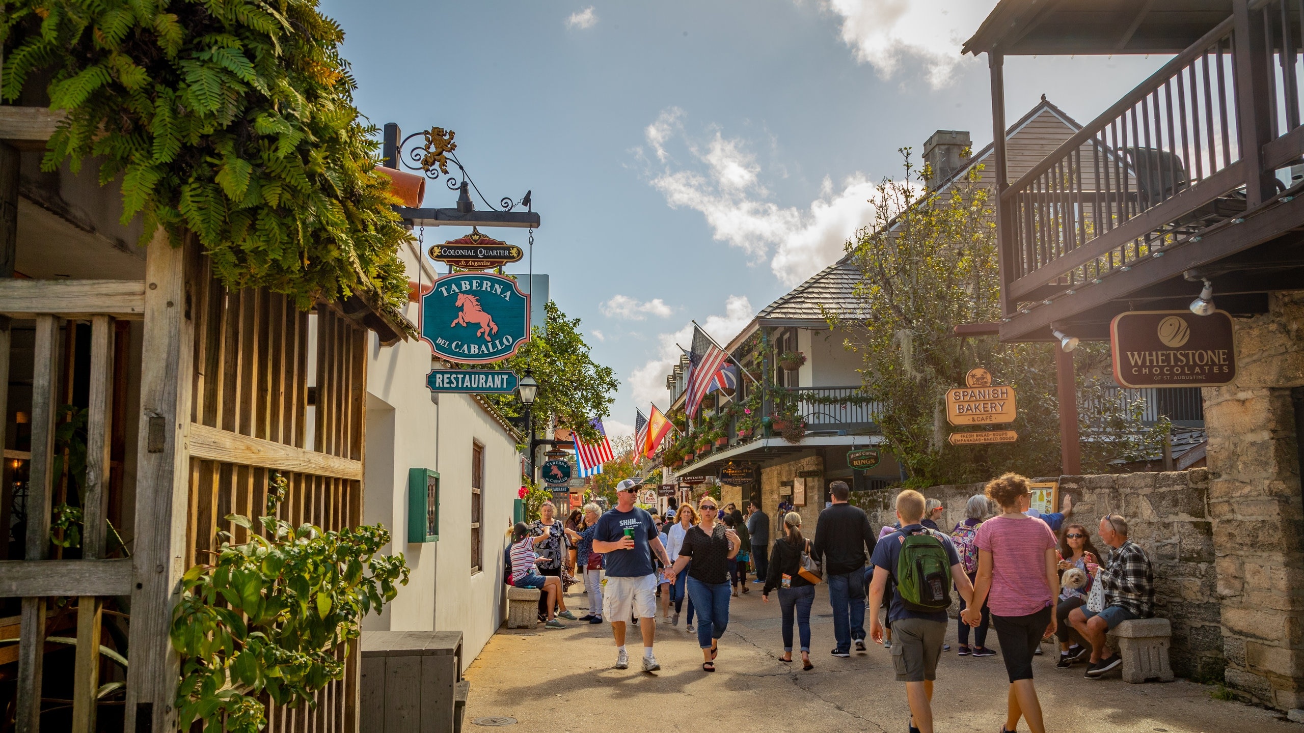 Old town St. Augustine, Vacation rentals, Condo and apartment rentals, Florida, 2560x1440 HD Desktop