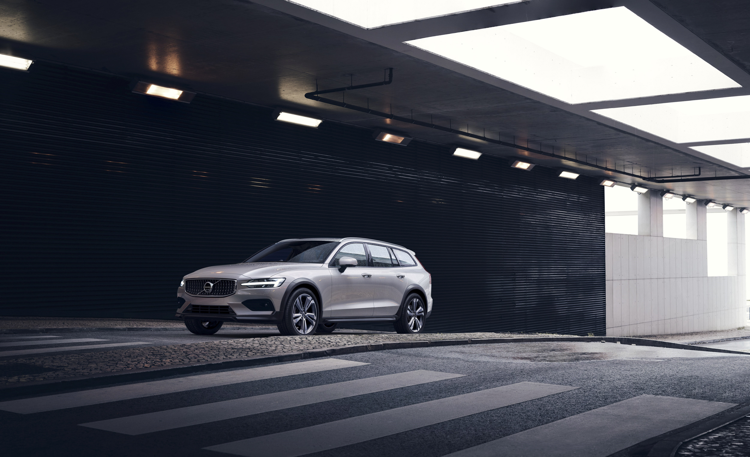 Cross Country Edition, Volvo V60 Wallpaper, 3000x1830 HD Desktop