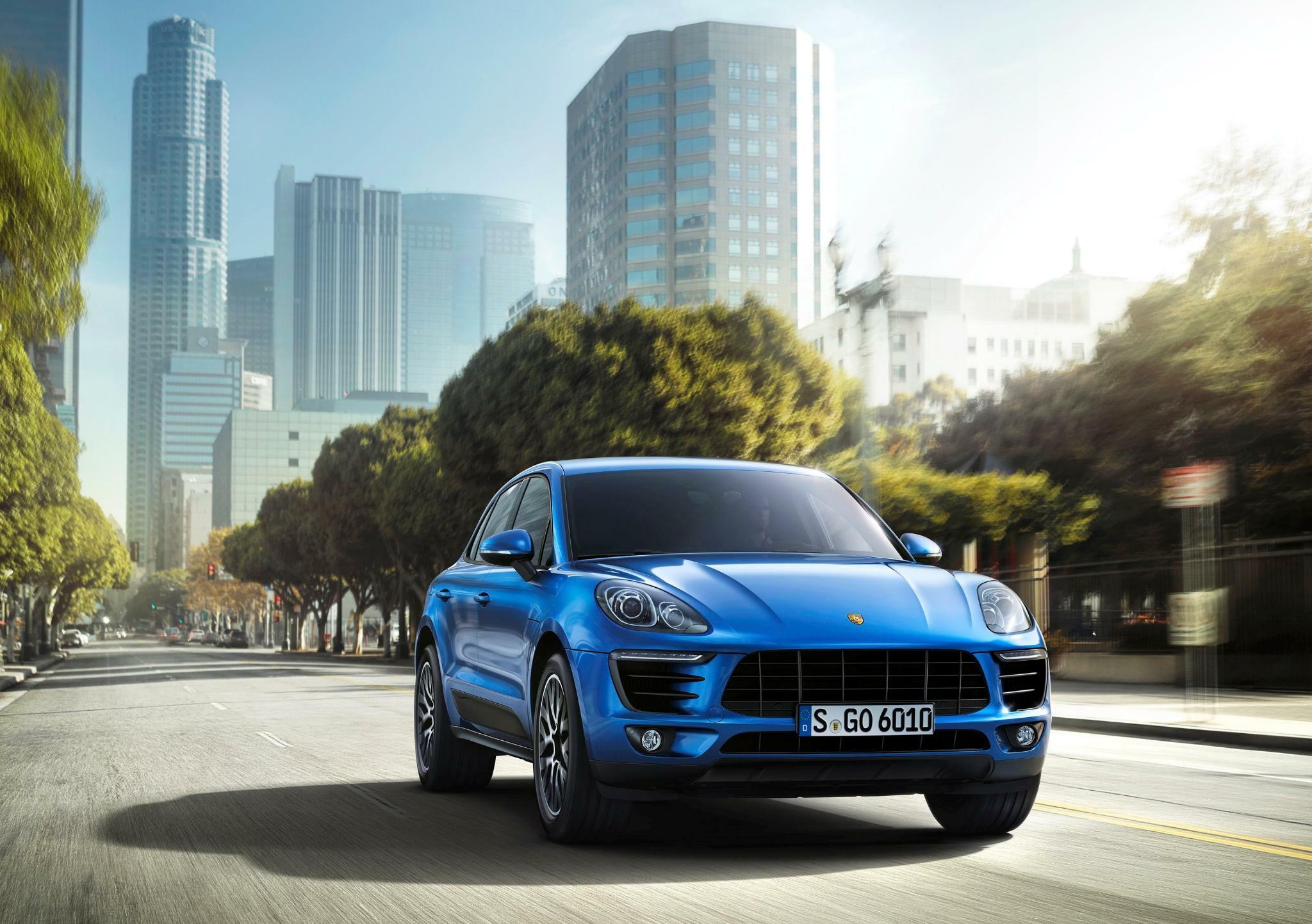 Diesel Version, Porsche Macan Wallpaper, 2050x1450 HD Desktop