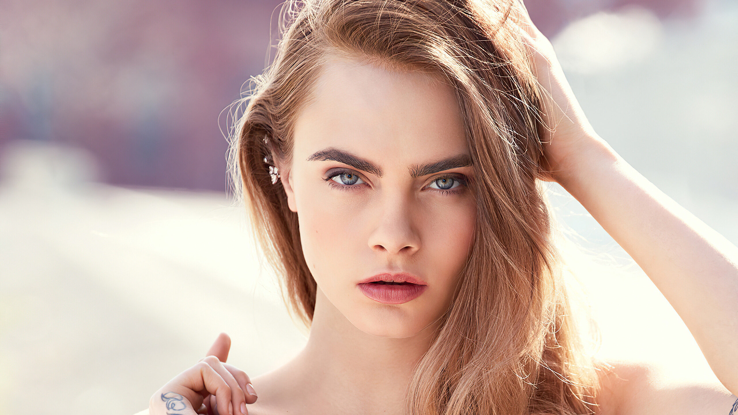 Cara Delevingne, 2020 celebrity, 4k resolution, Fashion inspiration, 2560x1440 HD Desktop