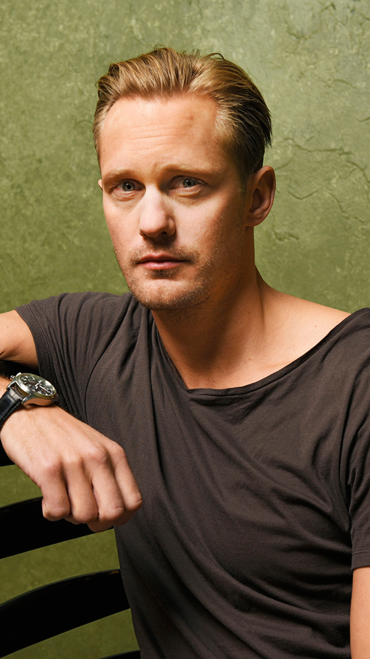 Alexander Skarsgard, Screen beauty, Blond men, Prominent actor, 1250x2210 HD Phone