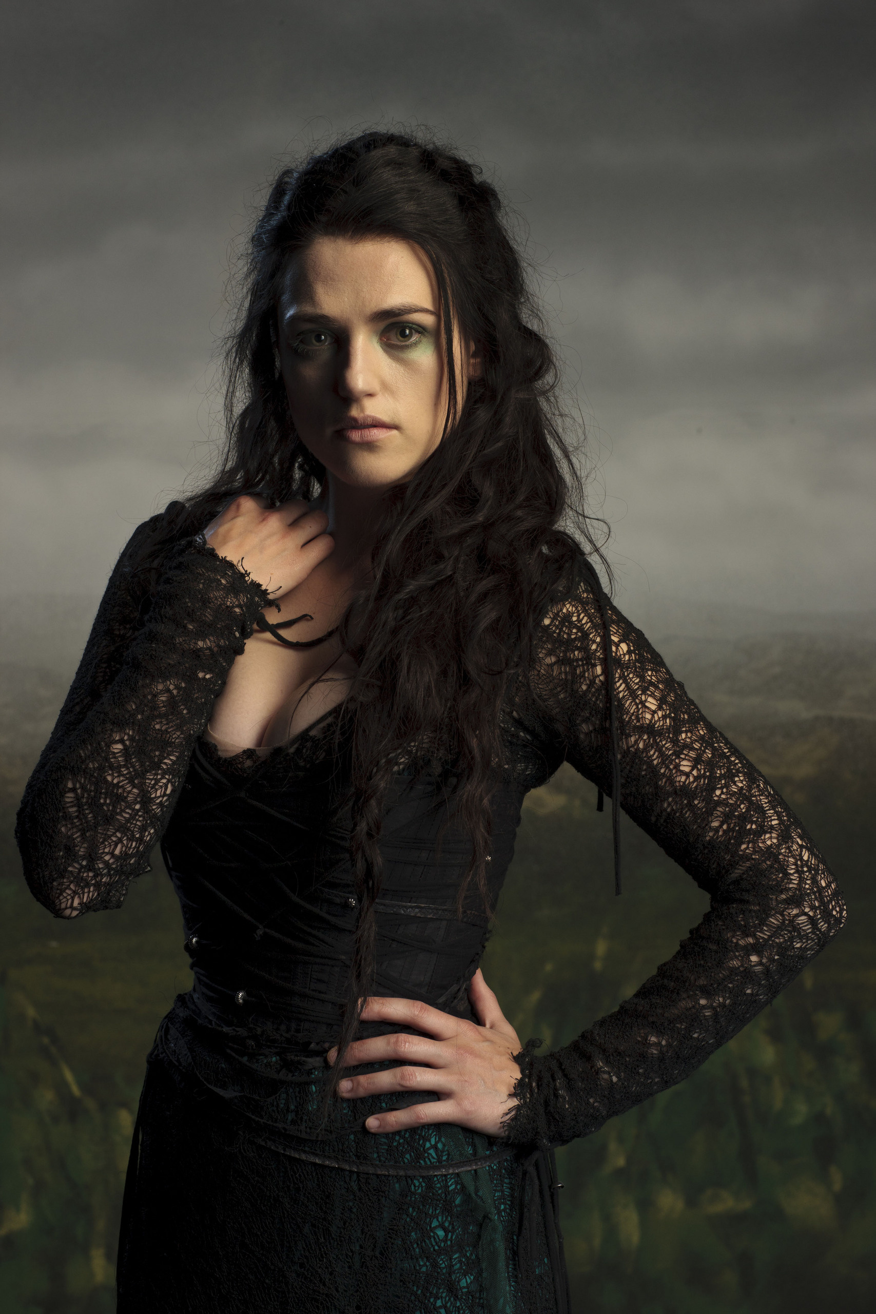 Katie McGrath, Morgana, 1710x2560 HD Phone