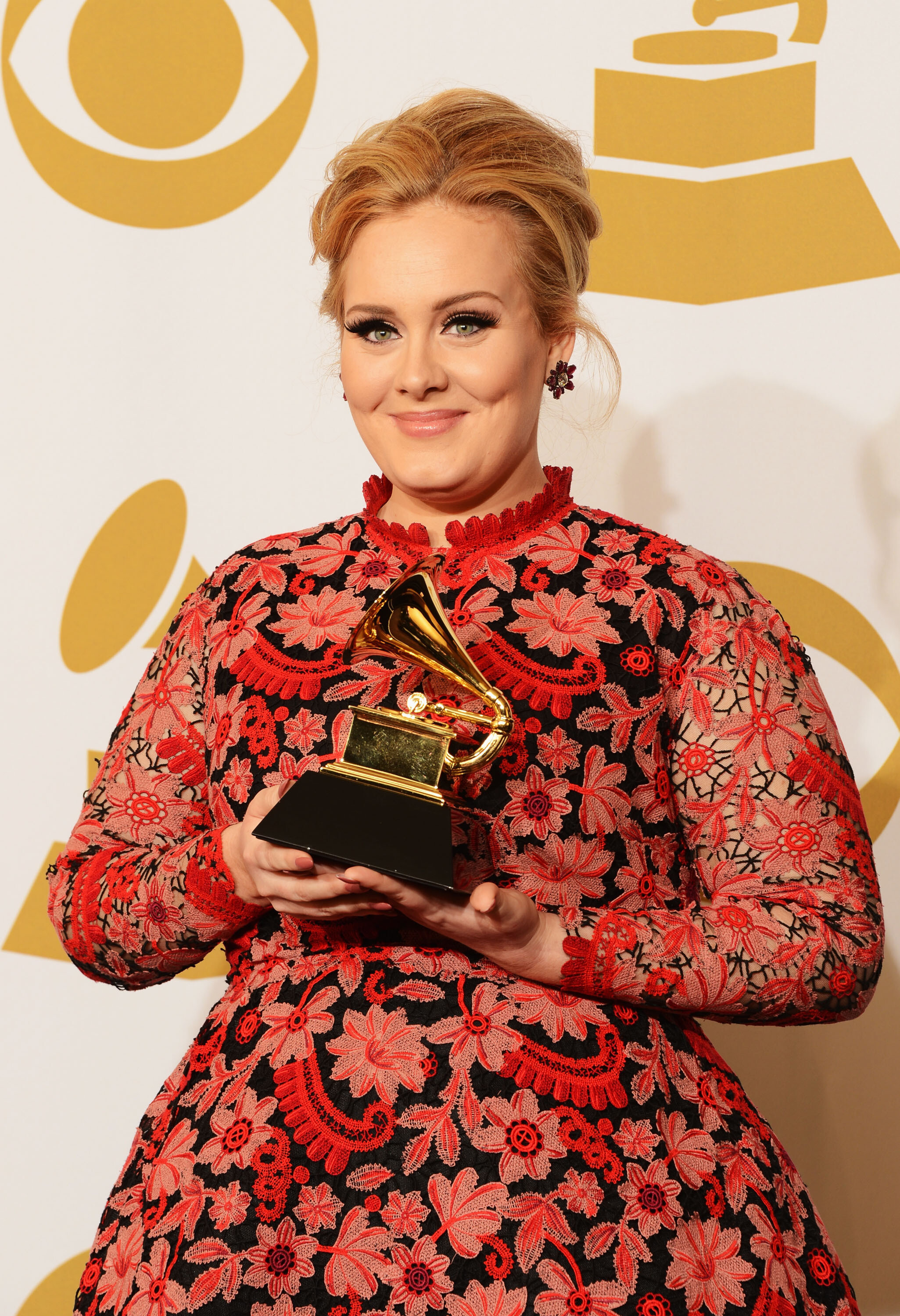 Adele, Soulful voice, Grammy-winning artist, Musical sensation, 2060x3000 HD Phone