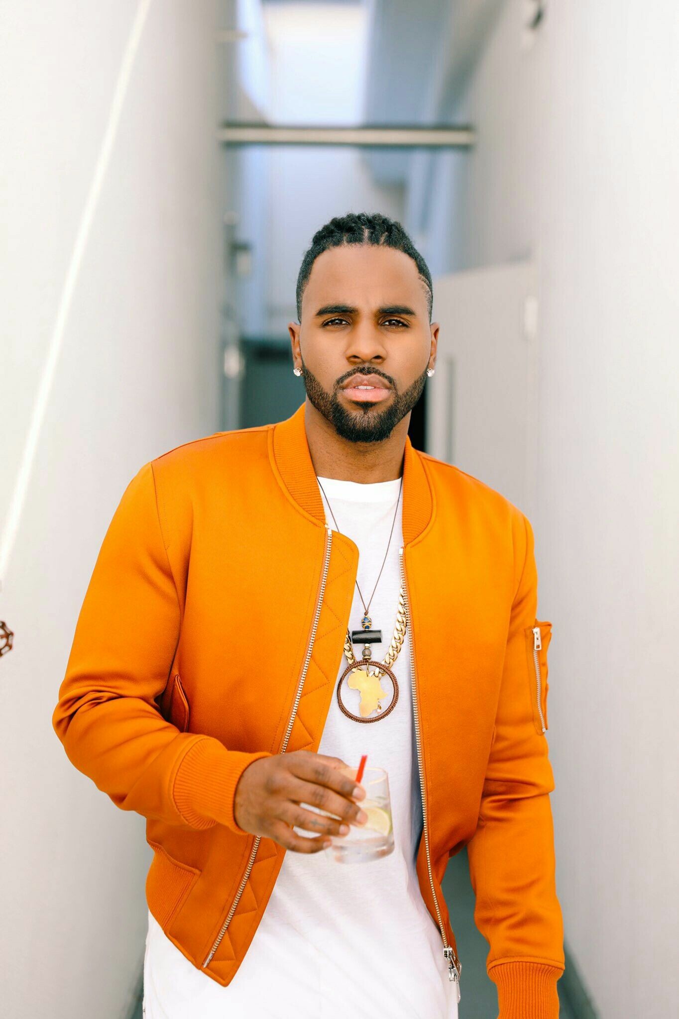 Heartthrob celebrity, Handsome appearance, Jason Derulo charm, Ideal man, 1370x2050 HD Phone