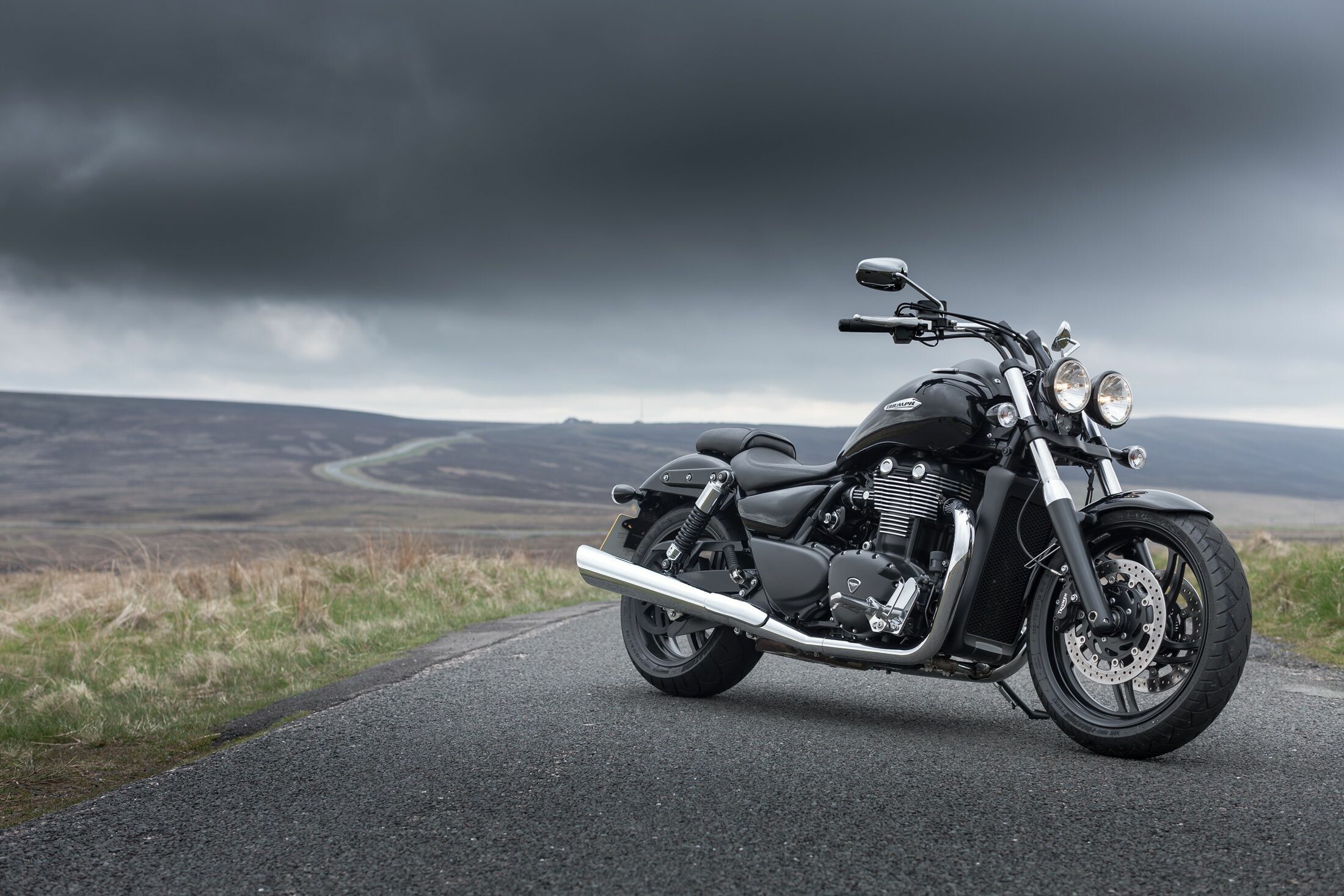 Thunderbird Storm, Triumph Motorcycles Wallpaper, 2200x1470 HD Desktop