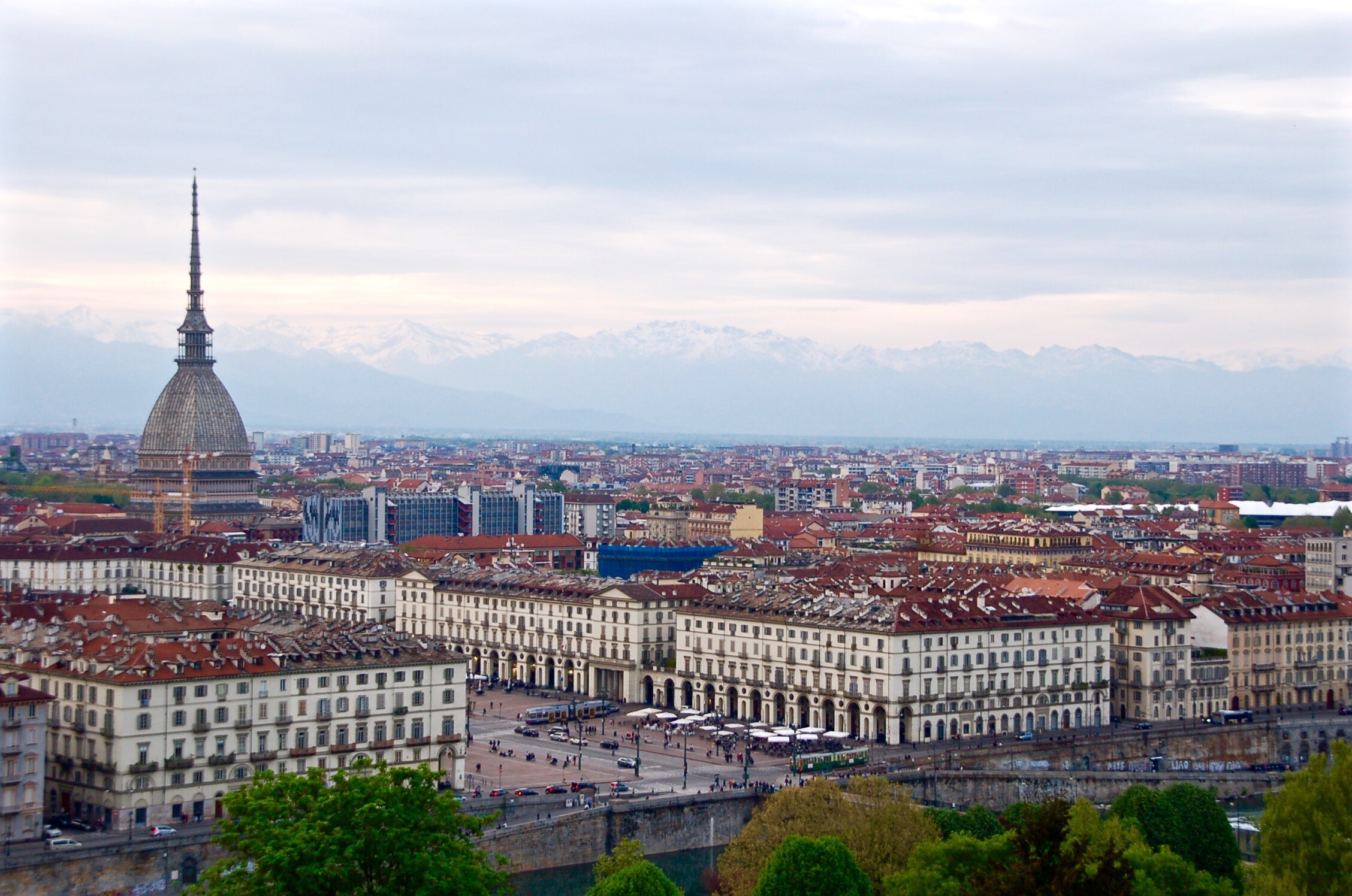 Turin, Italy, 2260x1500 HD Desktop