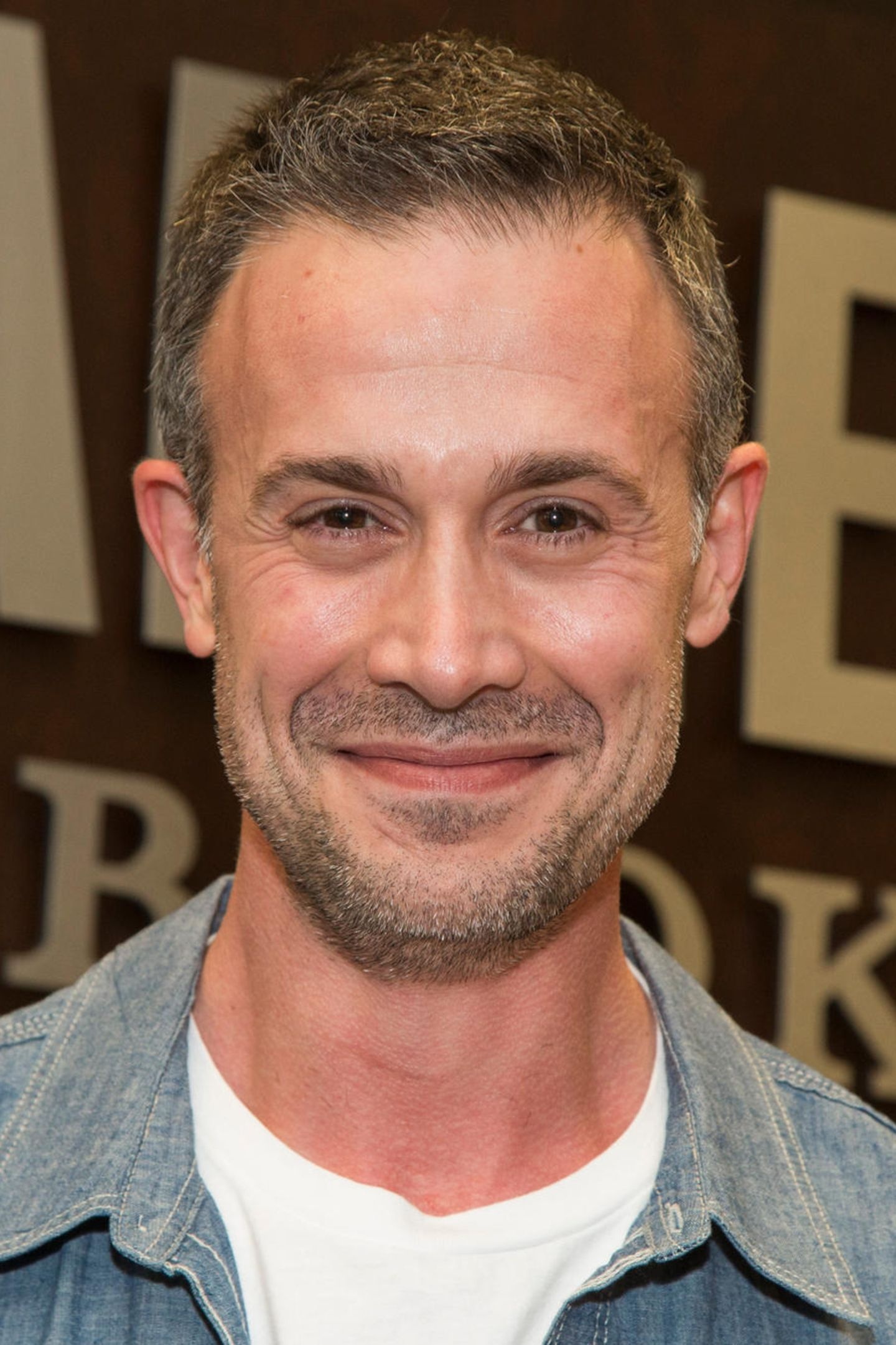 Freddie Prinze Jr., Movies, Darsteller, Damals und Heute, 1440x2170 HD Phone