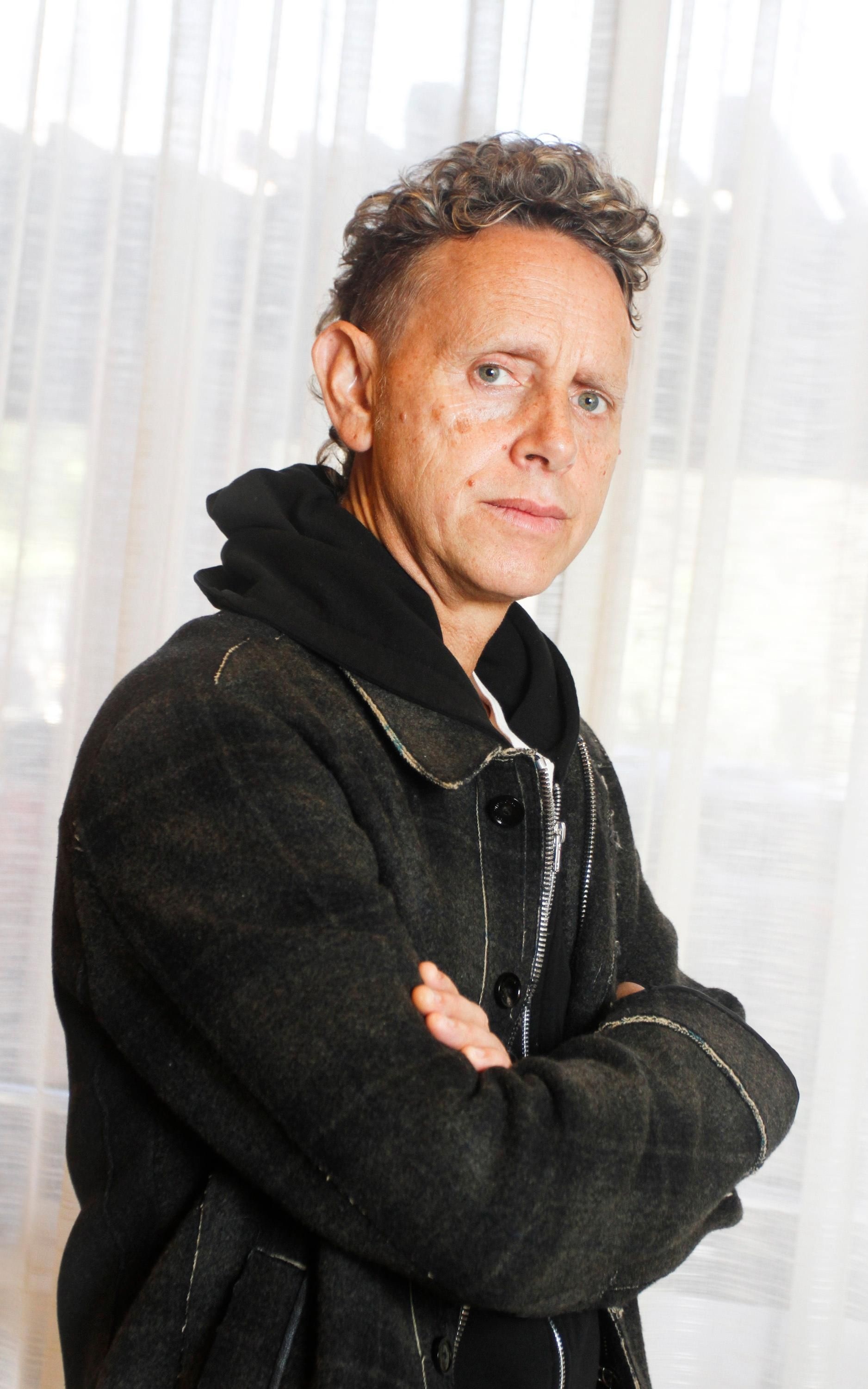 Martin Gore, Depeche Mode covers, Sonically pleasing, Acoustic reinterpretation, 1880x3000 HD Phone