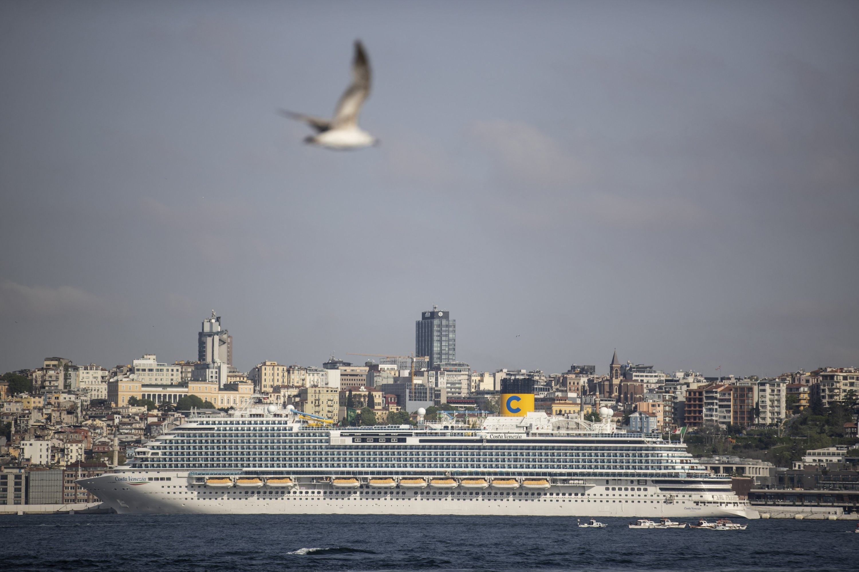 Huge cruise ship, Galataport docking, Istanbul tourism, Daily Sabah, 3000x2000 HD Desktop