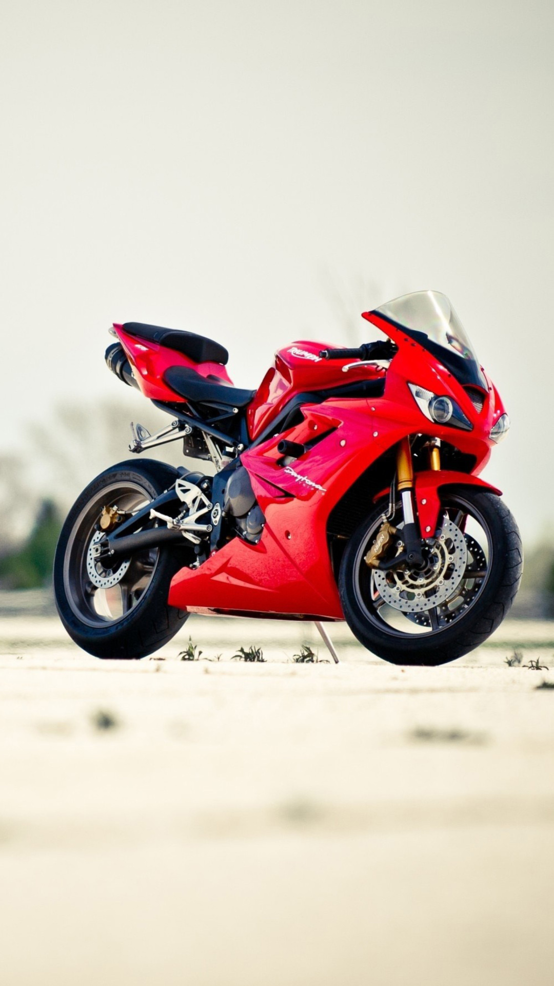 Triumph Daytona 675, Sports Bikes Wallpaper, 1080x1920 Full HD Phone