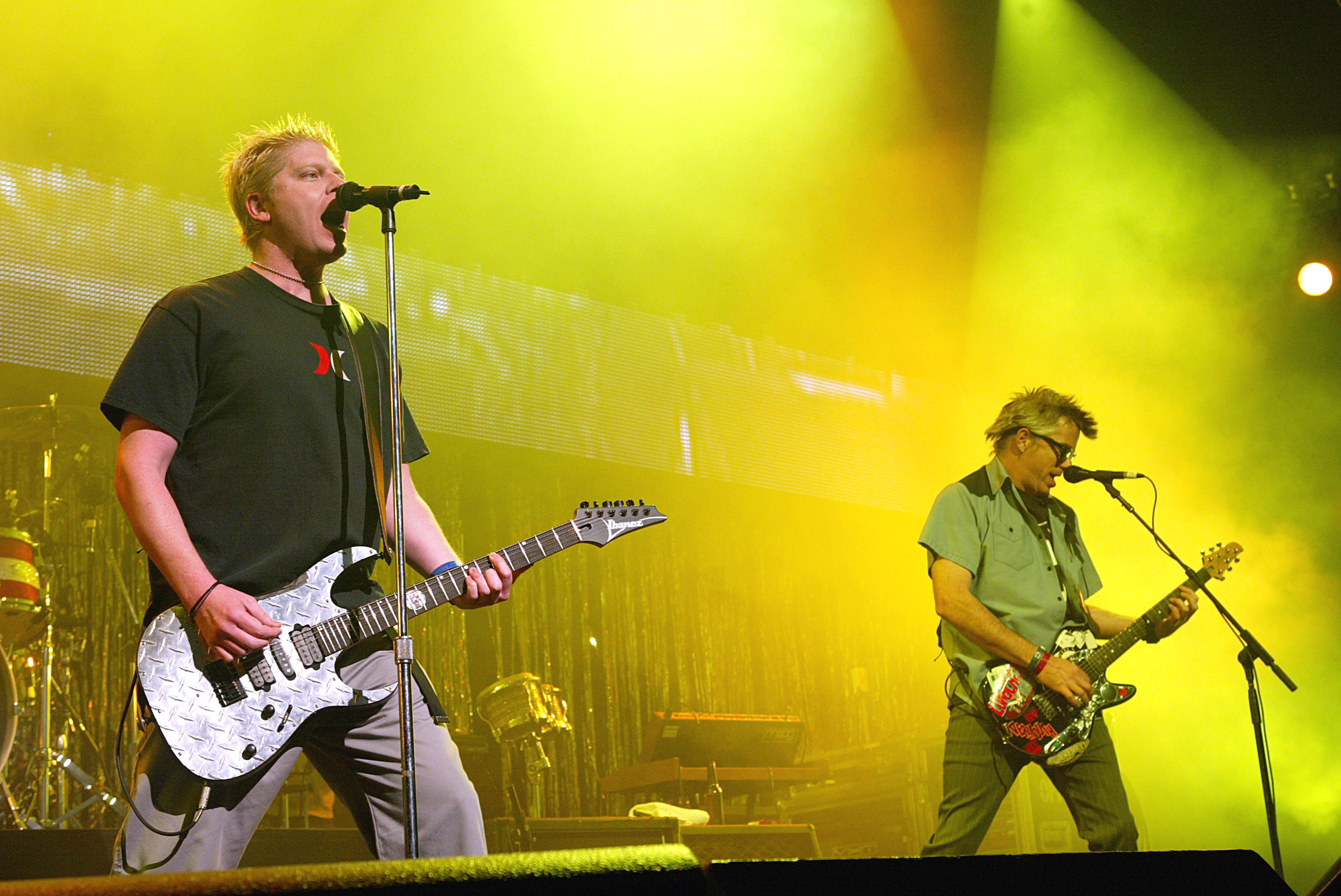 KROQ 2003, Dexter Holland Wallpaper, 3000x2010 HD Desktop