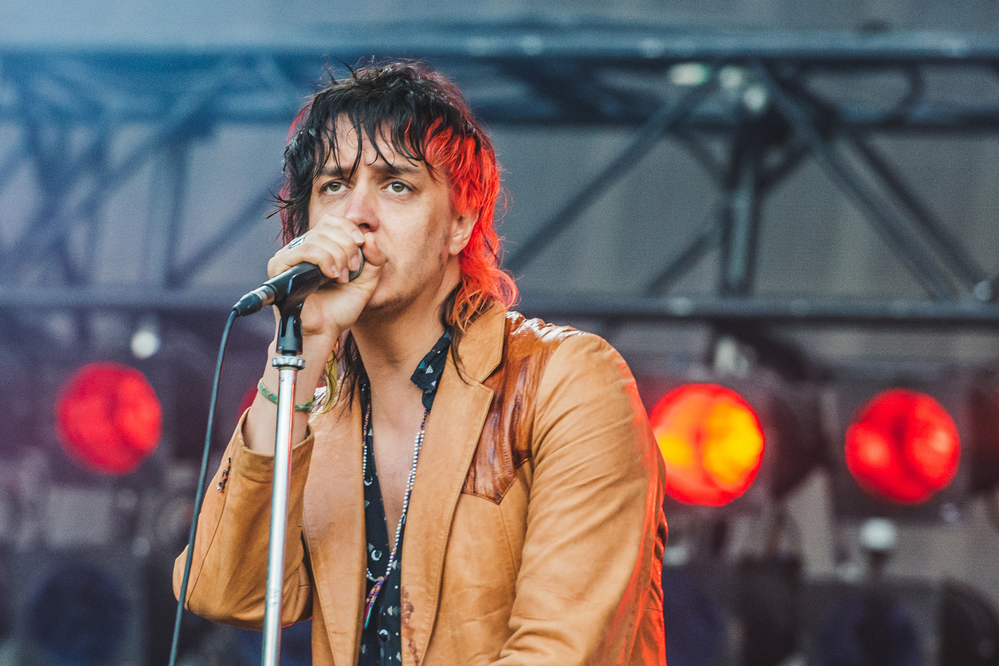 Julian Casablancas, The Velvet Underground cover, Run Run Run rendition, DIY magazine, 2050x1370 HD Desktop