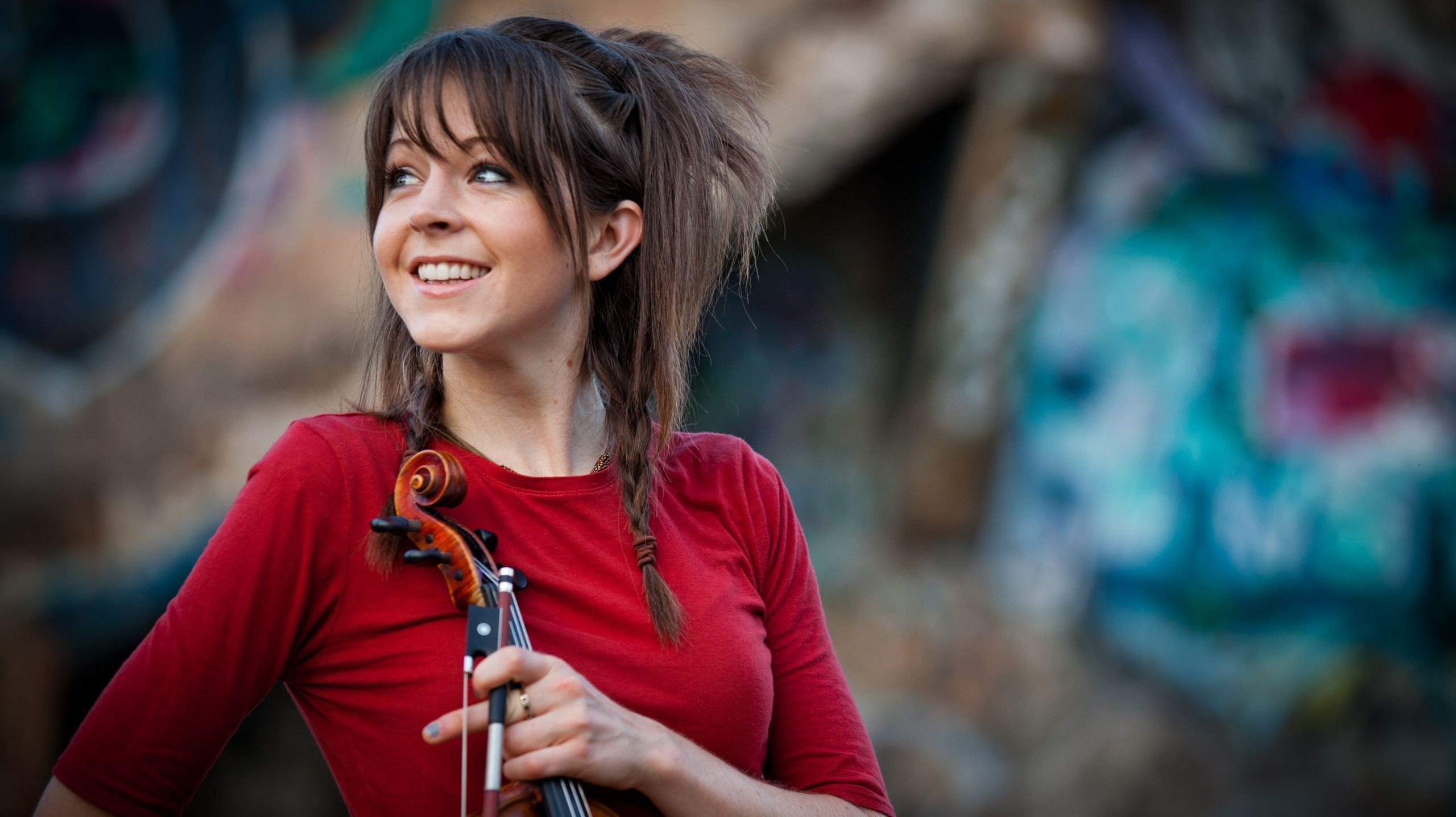 Lindsey Stirling, Cute 1280x1024 resolution, Adorable wallpapers, Vibrant photos, 2560x1440 HD Desktop