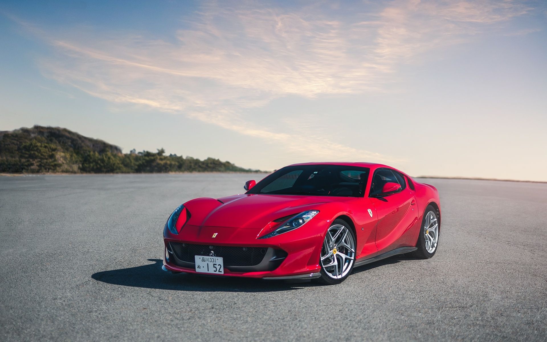 Ferrari 812 Superfast, High-speed performance, Pickootech, 1920x1200 HD Desktop